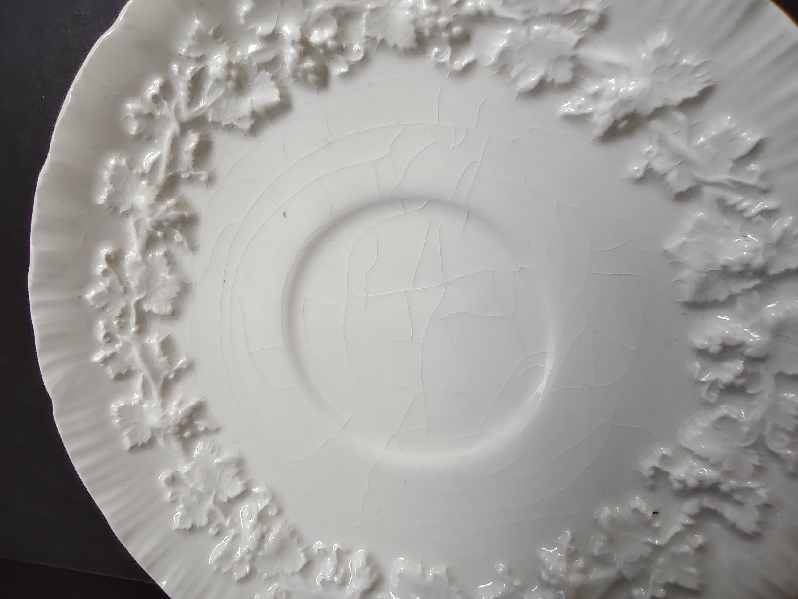 Vintage Wedgwood Etruria Arlas White Embossed Floral Saucer Crazing [6165]