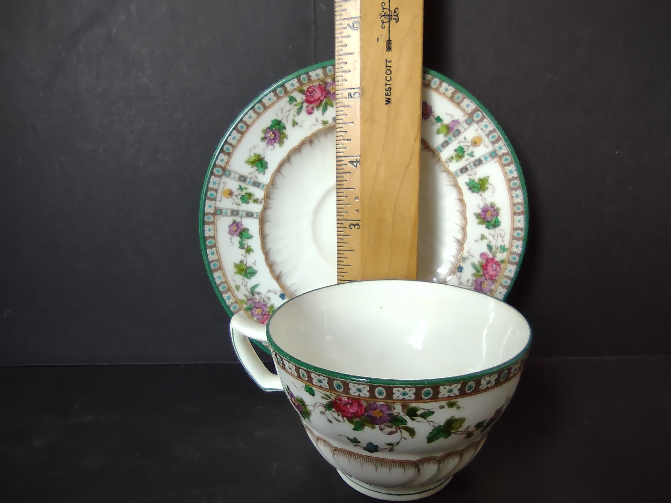 Vintage Floral Cup Saucer Green Border Gold Roses Pansies Ivy [6160]