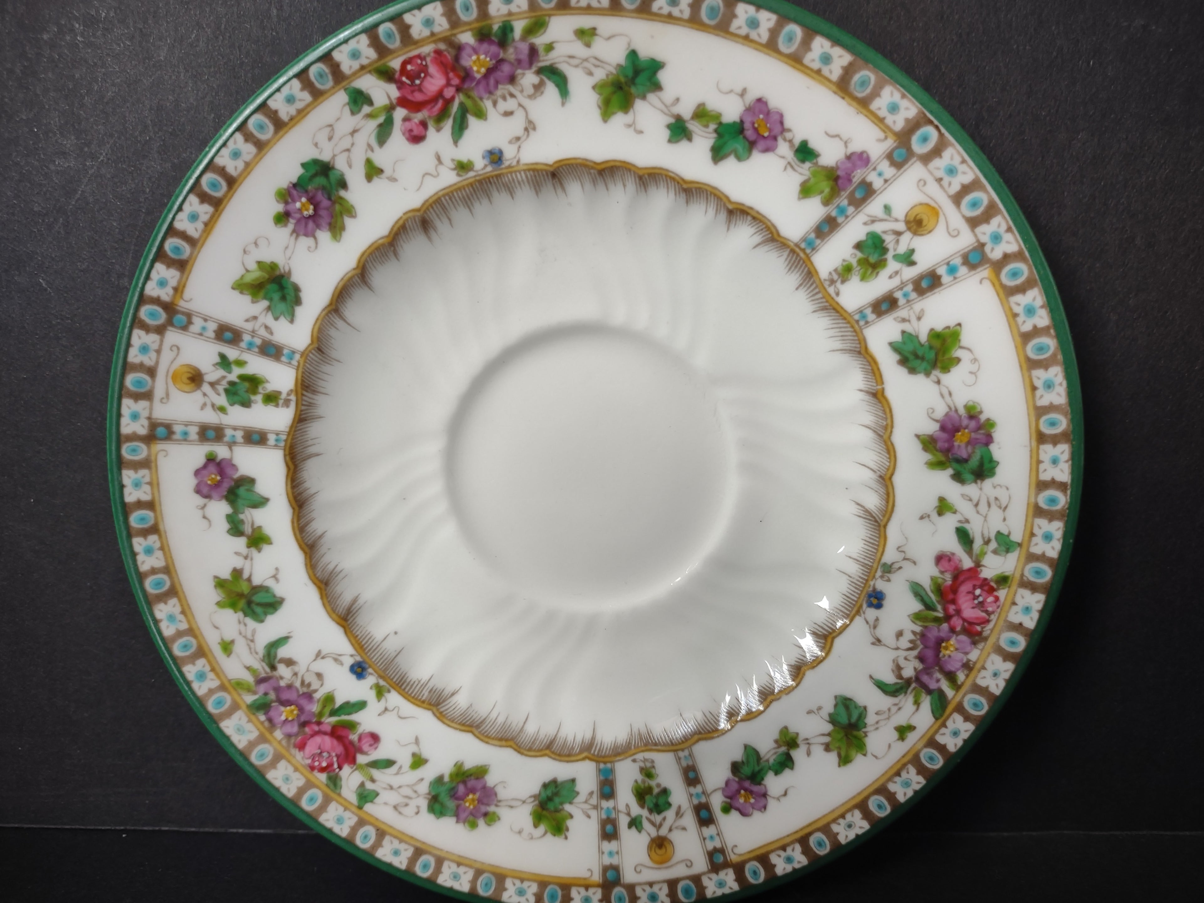 Vintage Floral Cup Saucer Green Border Gold Roses Pansies Ivy [6160]