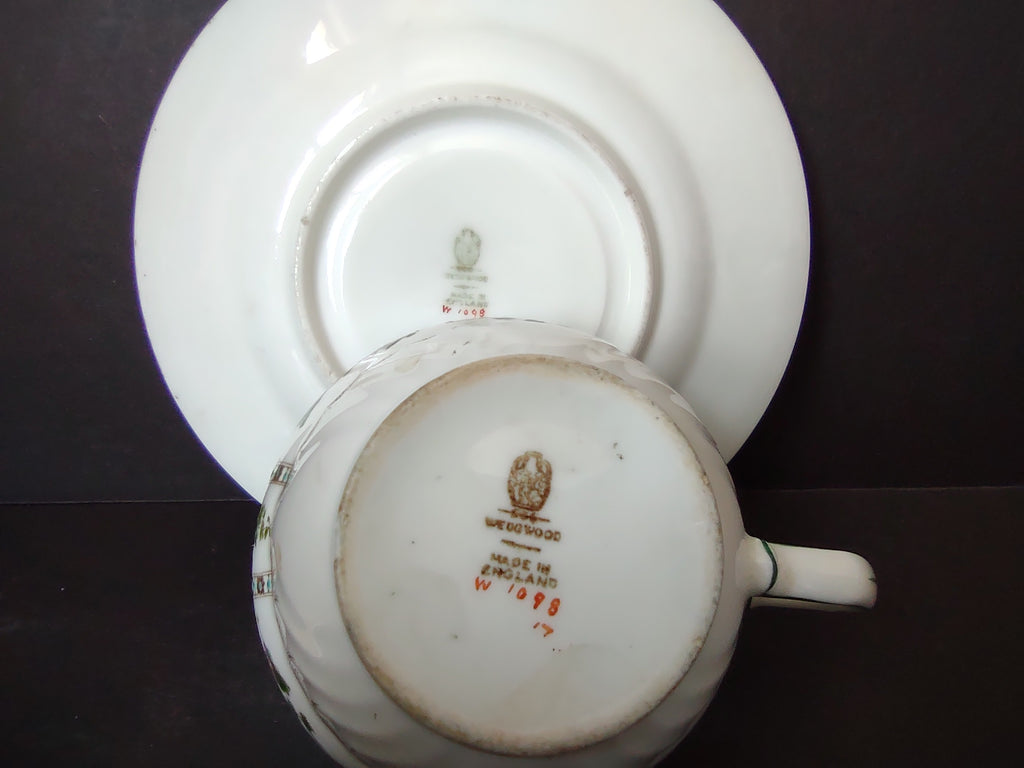 Vintage Floral Cup Saucer Green Border Gold Roses Pansies Ivy [6160]