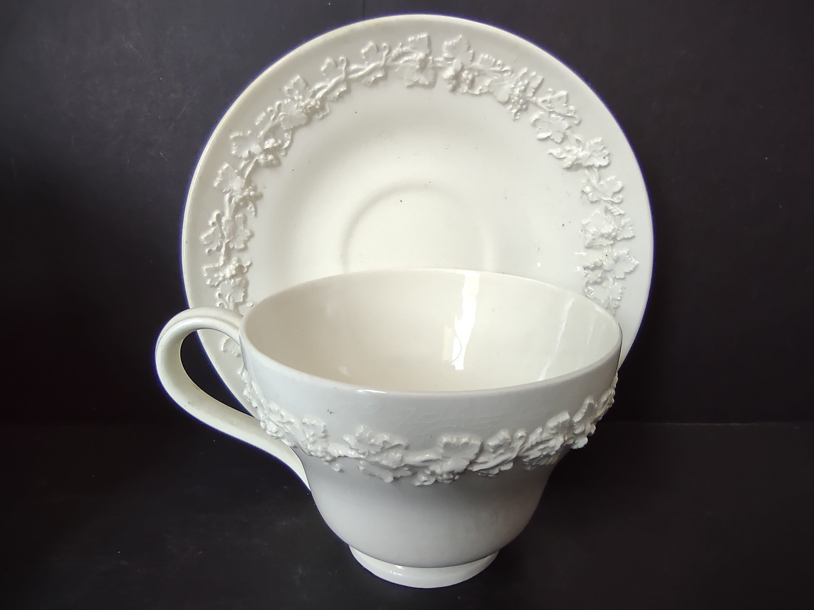 Vintage Wedgwood Embossed Queen's Ware White Cup & Saucer Set x 3 [6159]