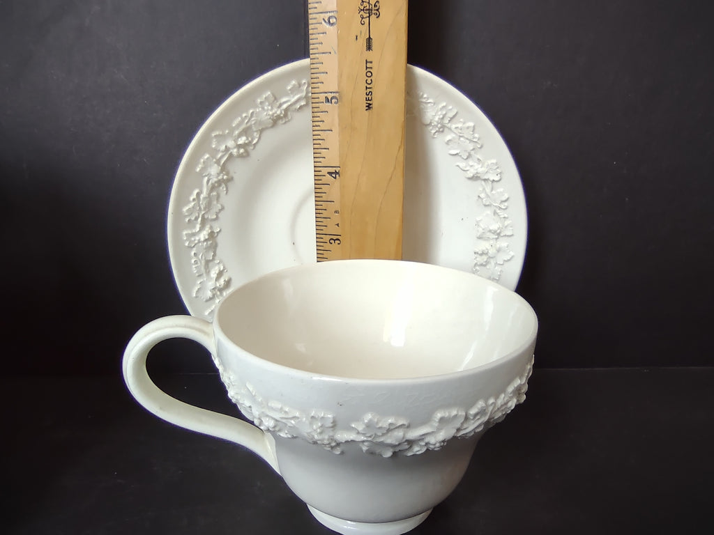 Vintage Wedgwood Embossed Queen's Ware White Cup & Saucer Set x 3 [6159]