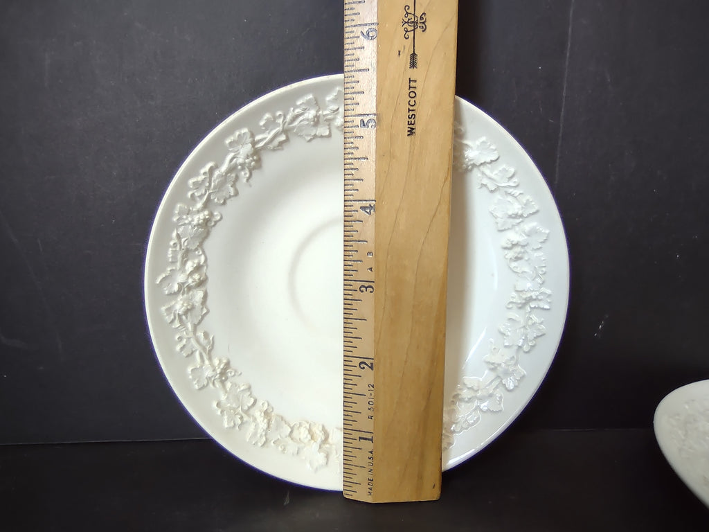 Vintage Wedgwood Embossed Queensware Saucers Set/2 Pattern 2243 England 5.5" [6157]
