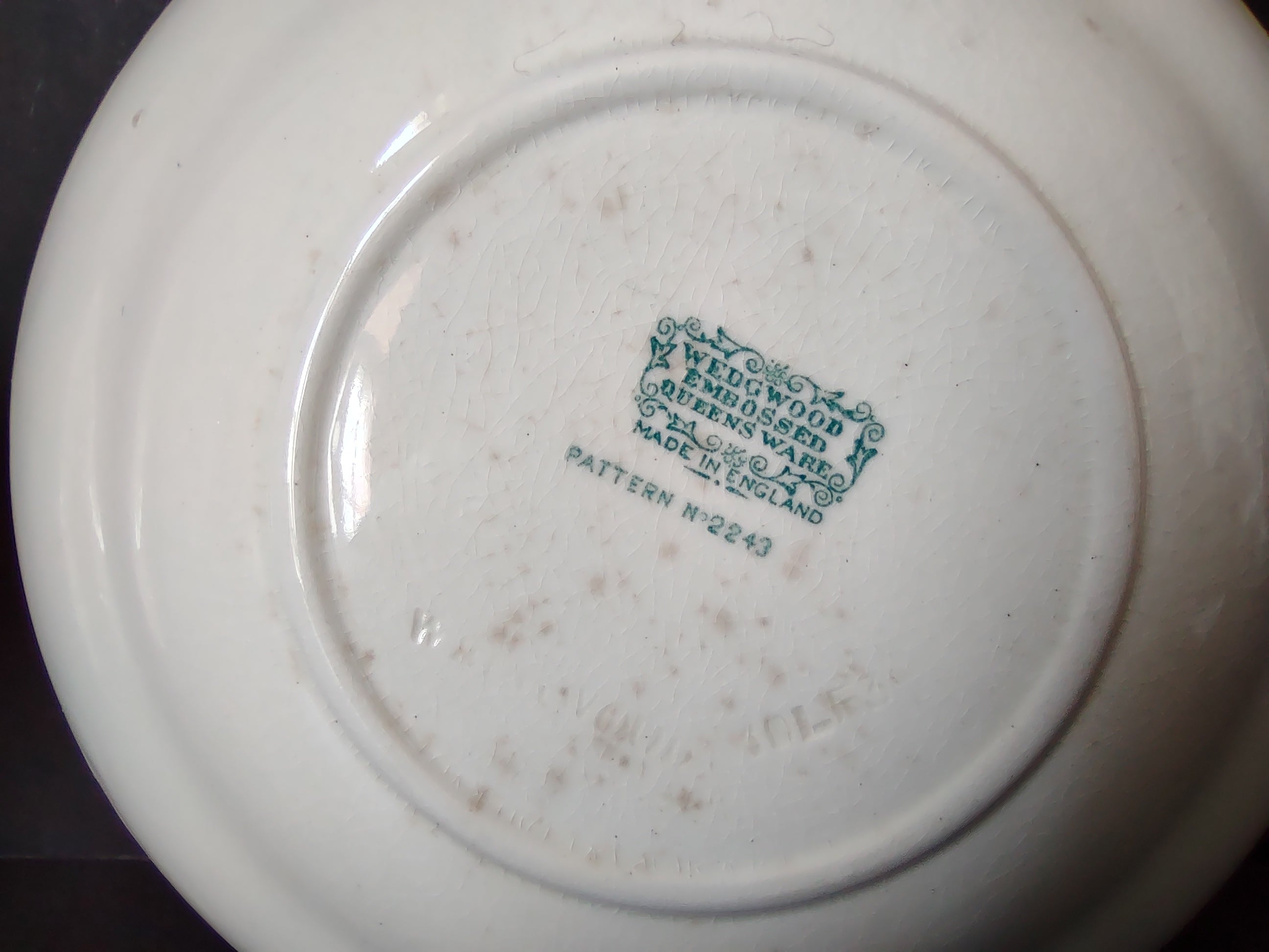 Vintage Wedgwood Embossed Queensware Saucers Set/2 Pattern 2243 England 5.5" [6157]