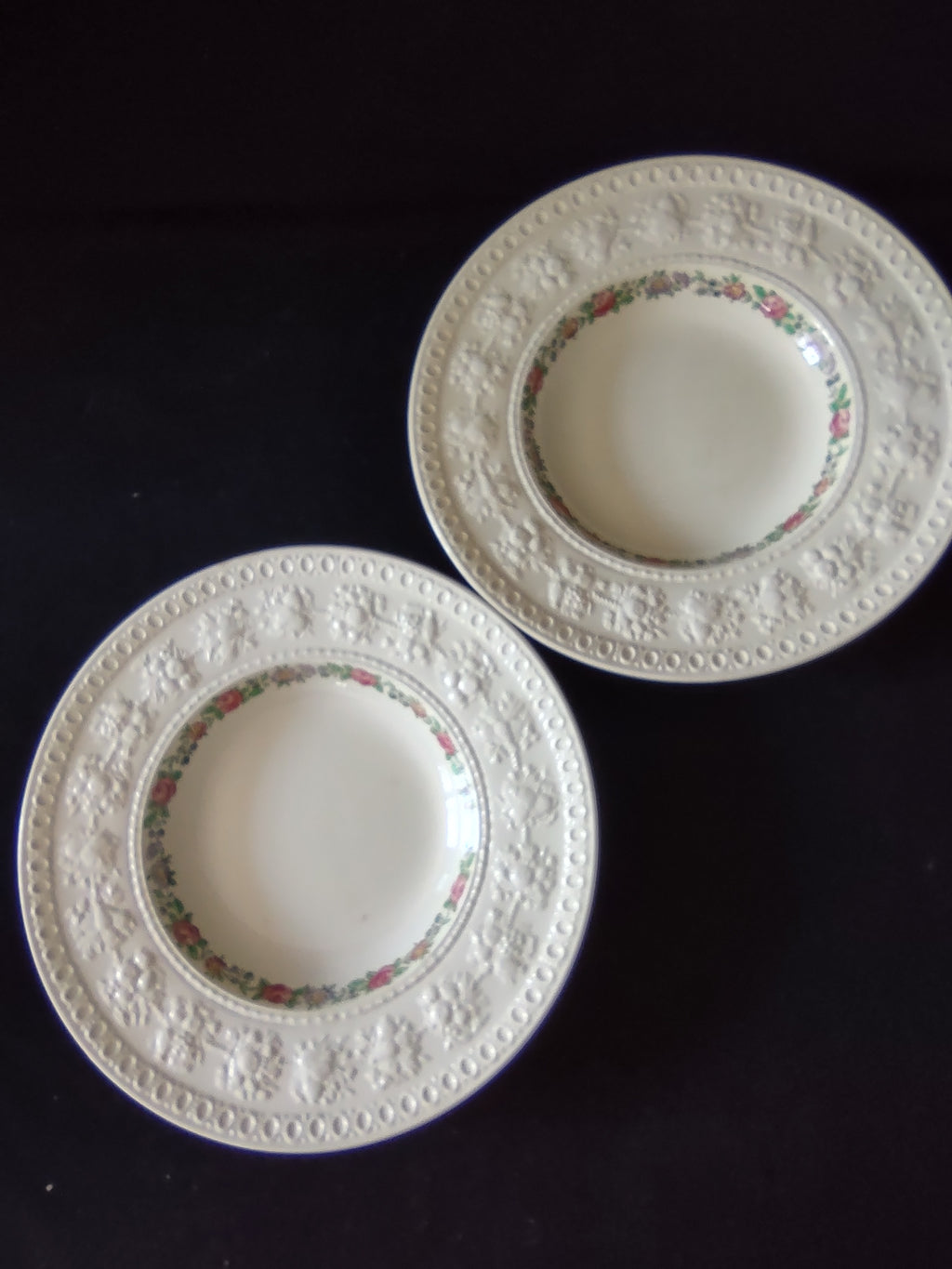 Vintage Wedgwood Wellesley Balmoral Rimmed Soup Bowls England Pair [6128]