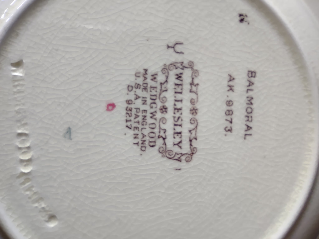 Vintage Wedgwood Wellesley Balmoral Rimmed Soup Bowls England Pair [6128]