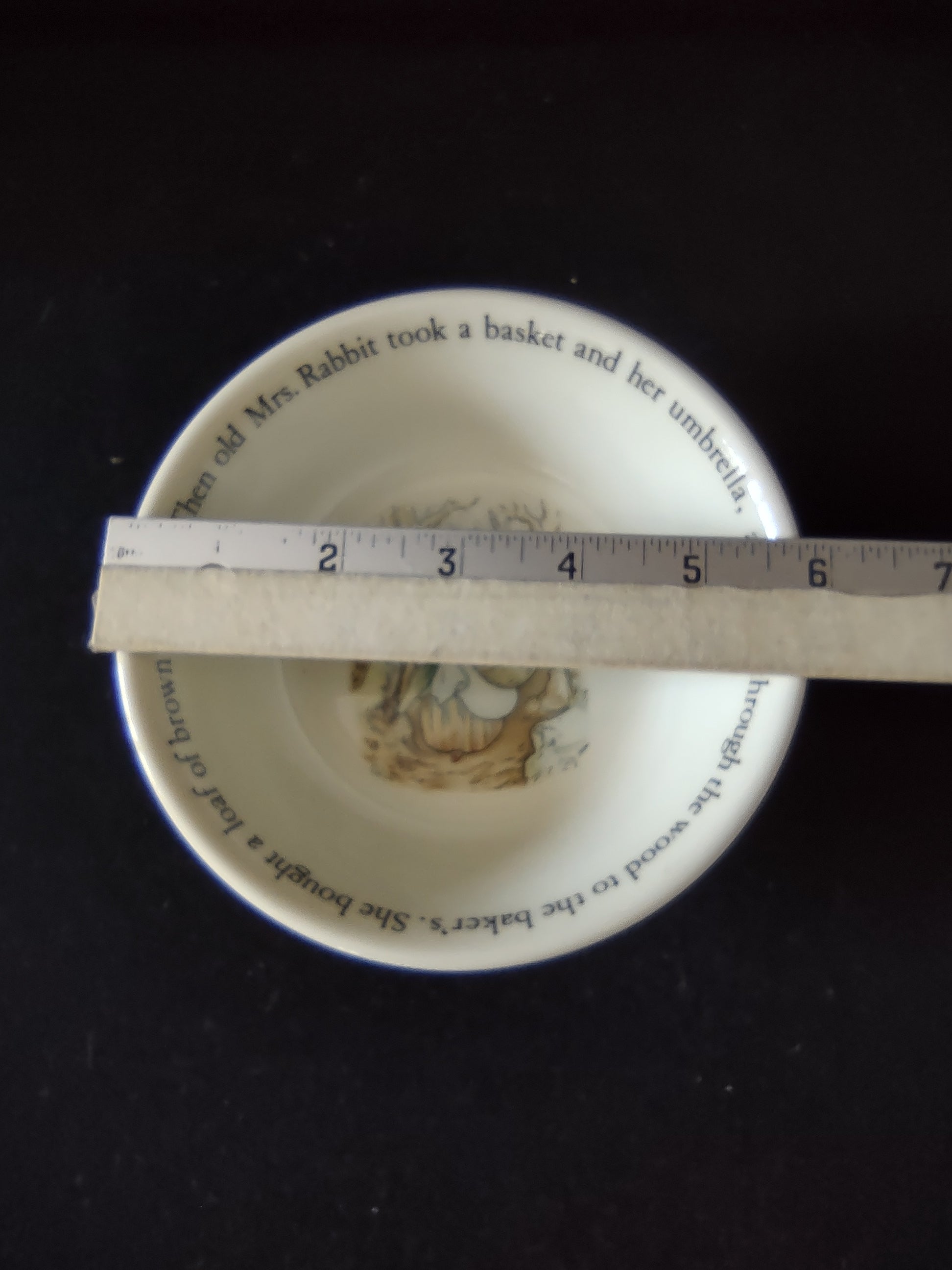 Vintage Wedgwood Peter Rabbit Bowl Etruria Barlaston England [6129]