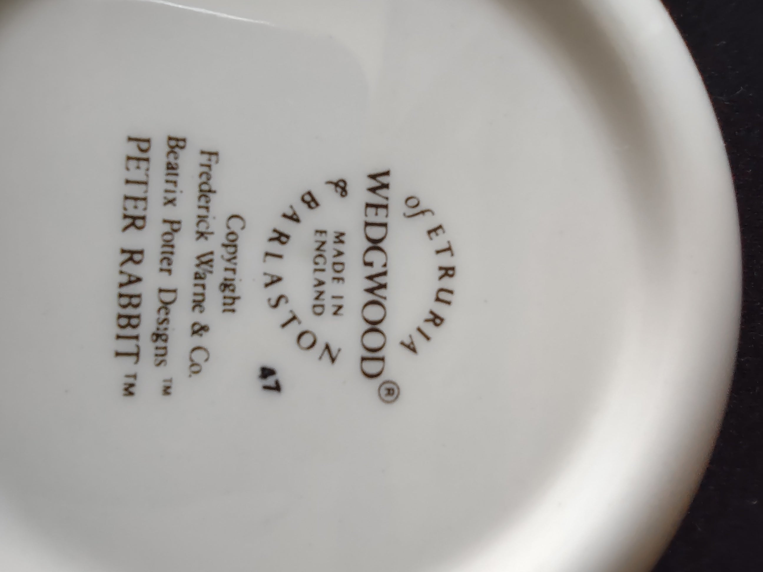 Vintage Wedgwood Peter Rabbit Bowl Etruria Barlaston England [6129]