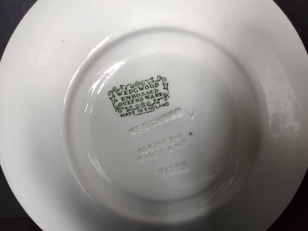 Vintage Wedgwood Bone China Versailles White Floral Demitasse Saucer [6155]