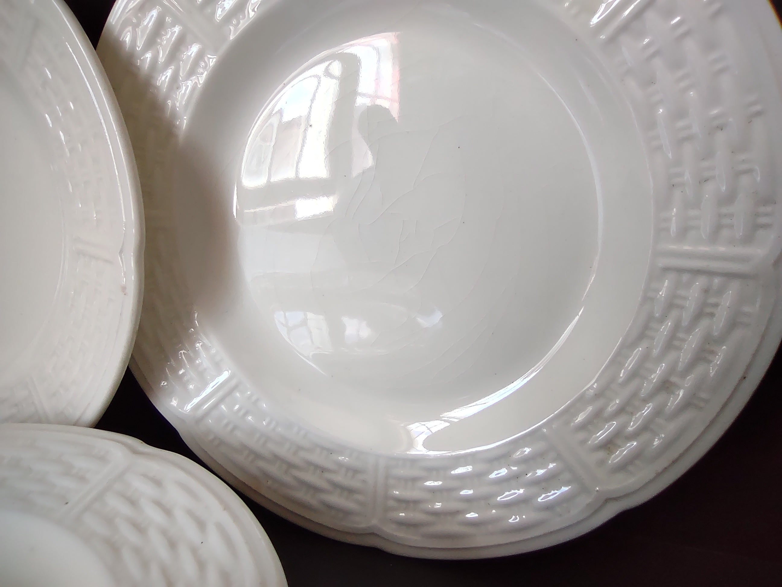 Vintage Wedgwood Willow Weave White Plates Set of 6 Etruria Barlaston [6152]