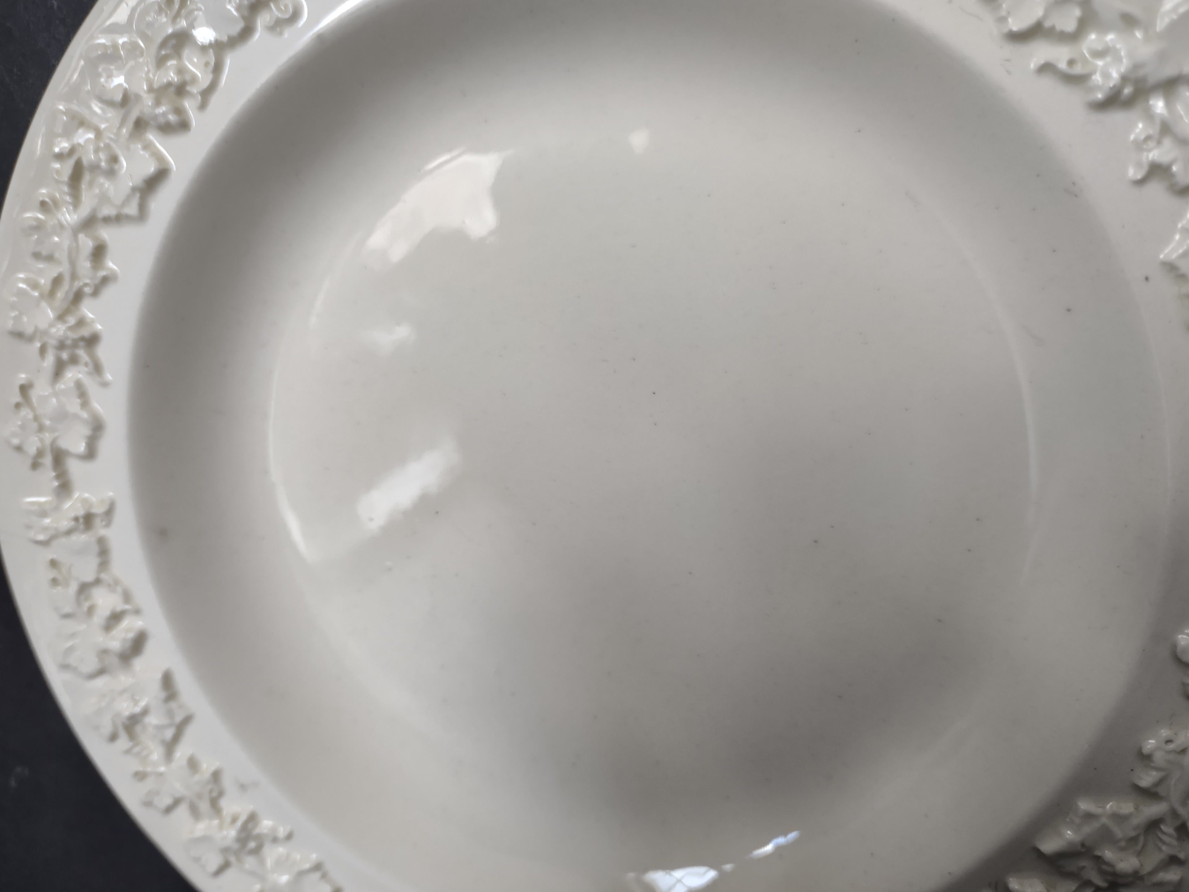 Vintage Cream Embossed Ivy Small Plates 6" Pair Ceramic England [6150]
