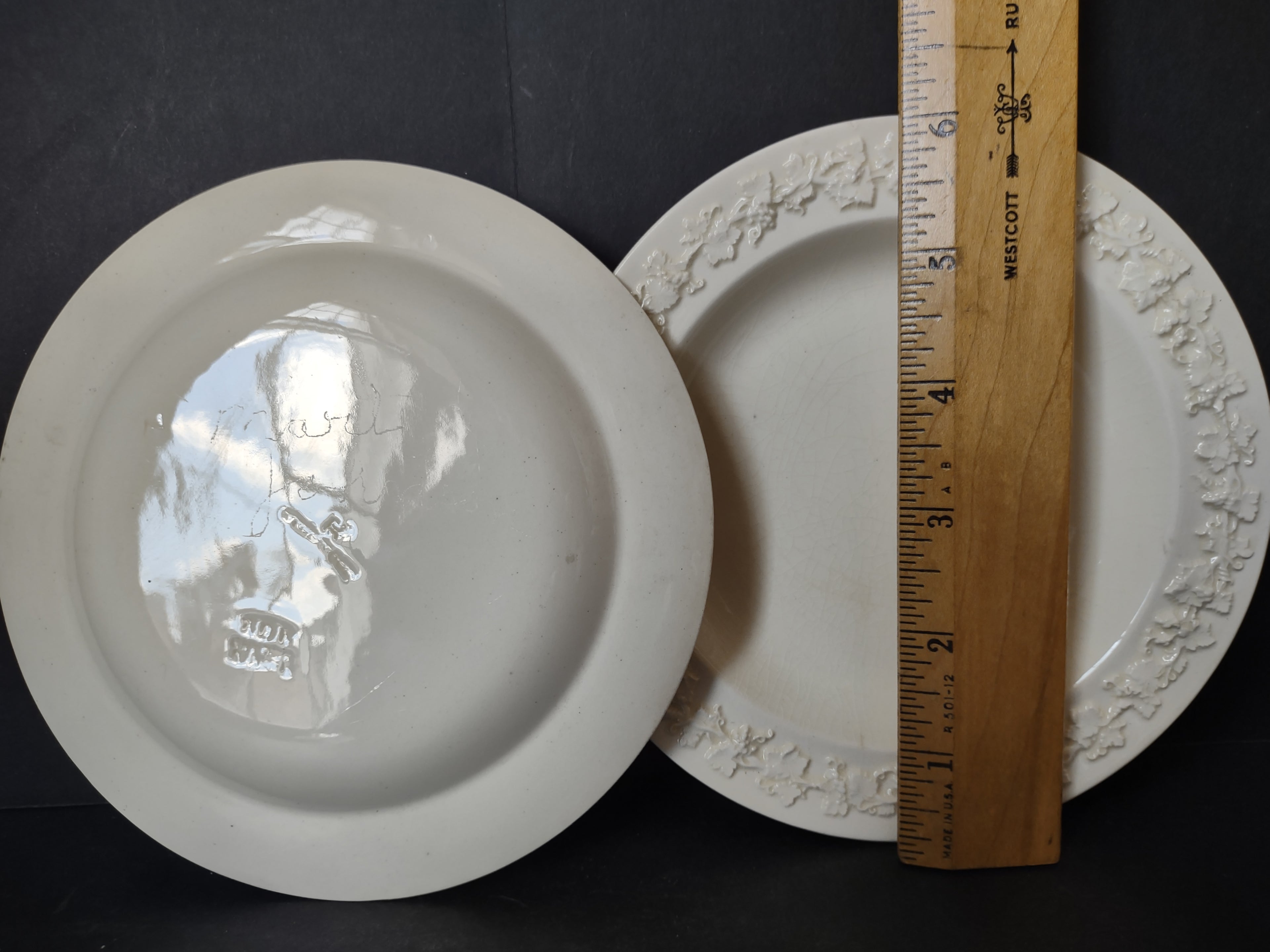 Vintage Cream Embossed Ivy Small Plates 6" Pair Ceramic England [6150]
