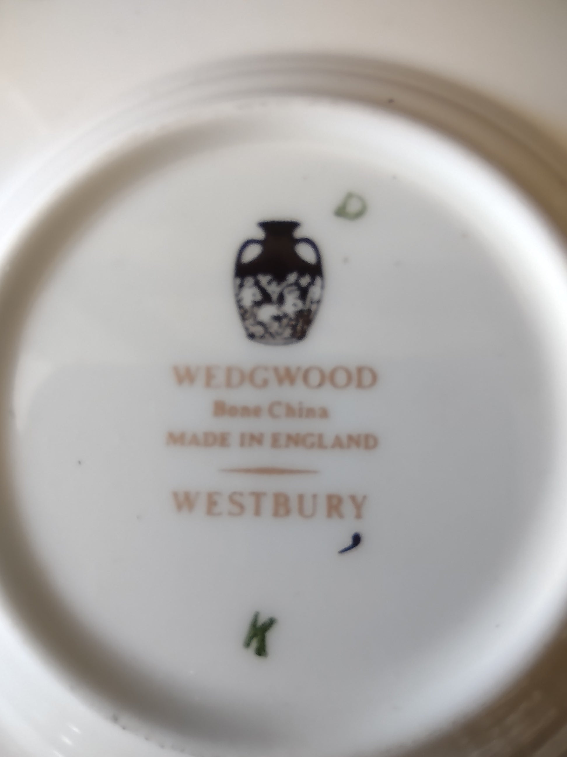 Vintage Wedgwood Westbury Saucer Bone China Floral England [6137]