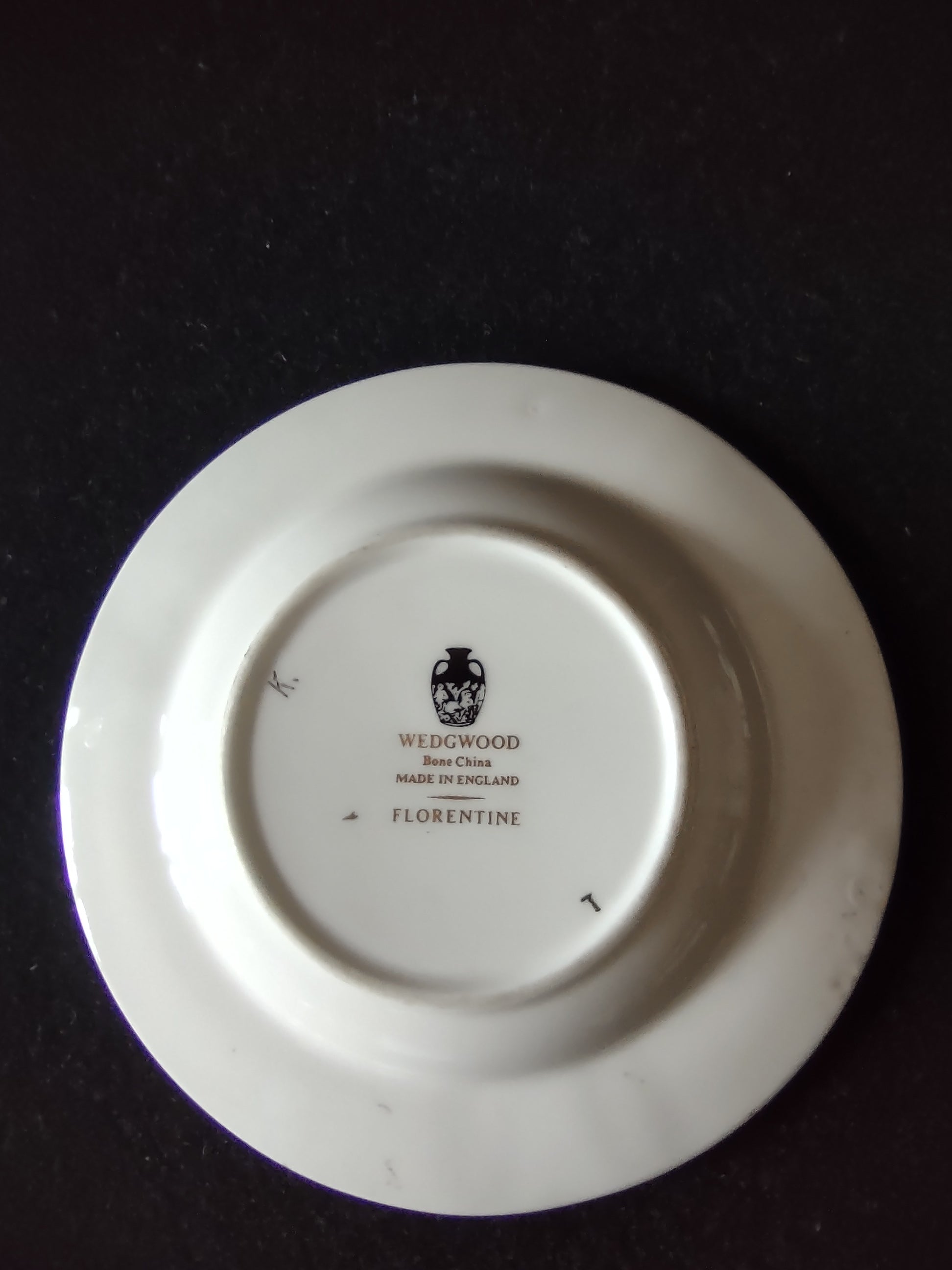 Vintage Wedgwood Florentine Ashtray Bone China Griffin Dragon England Pair [6146]
