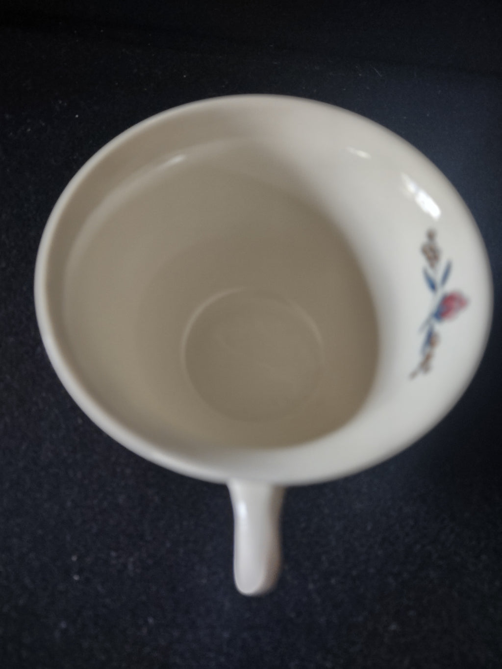 Vintage Wedgwood Williamsburg Potpourri Teacup Bone China Made England [6148]