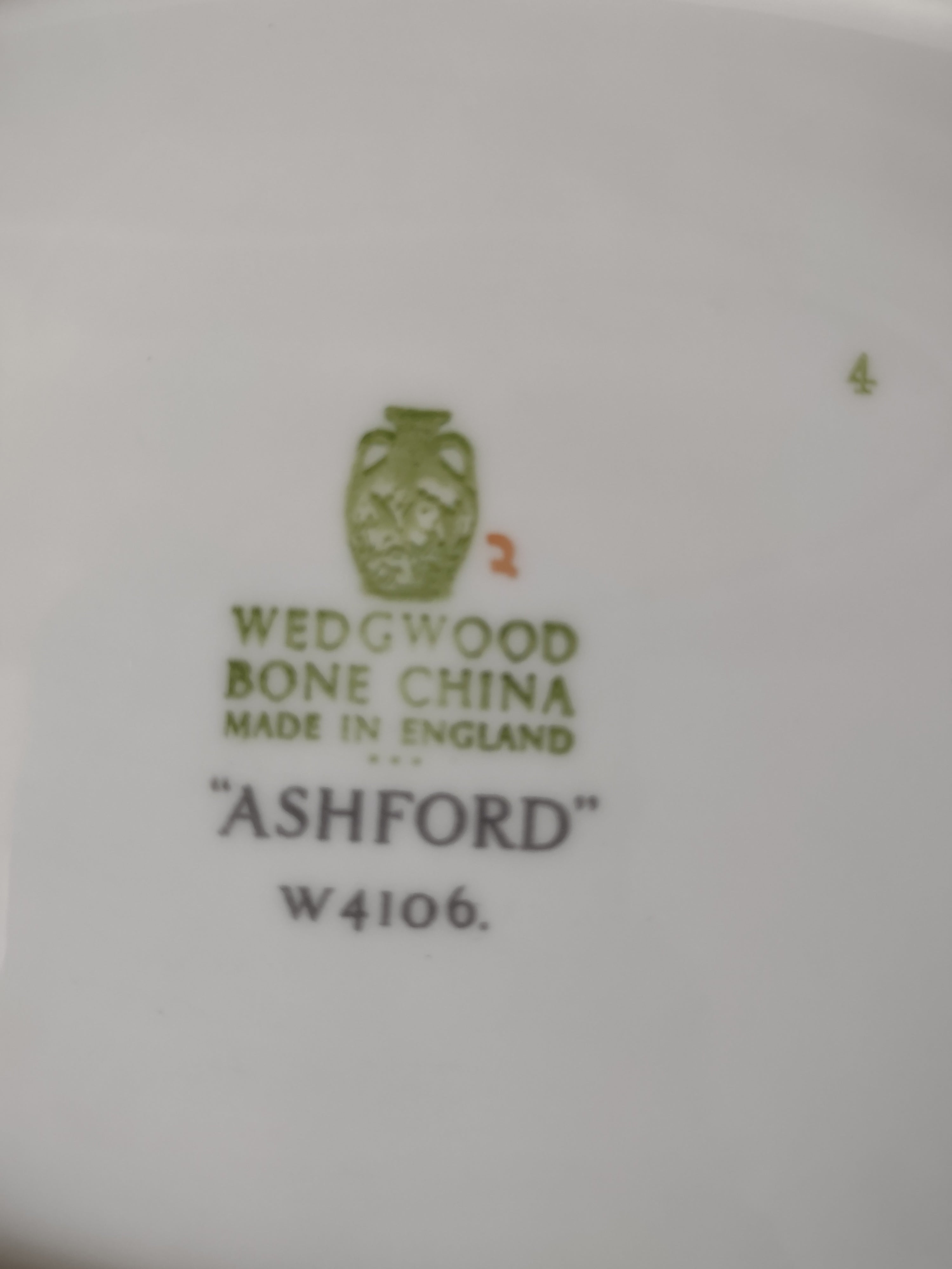 Vintage Wedgwood Ashford Bone China Serving Bowl England [6175]