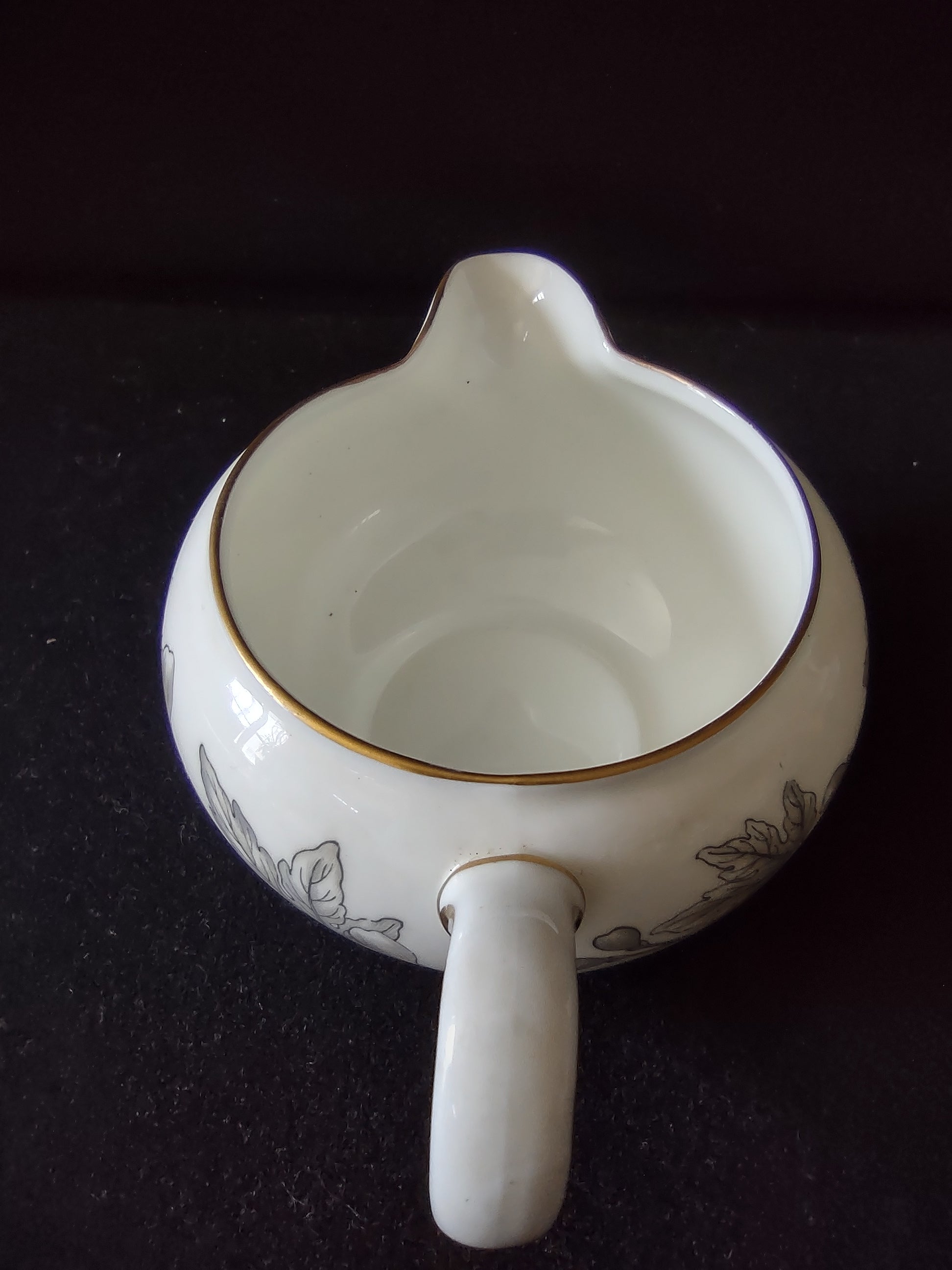 Vintage Wedgwood Ashford Bone China Creamer & Underplate Set England [6176]