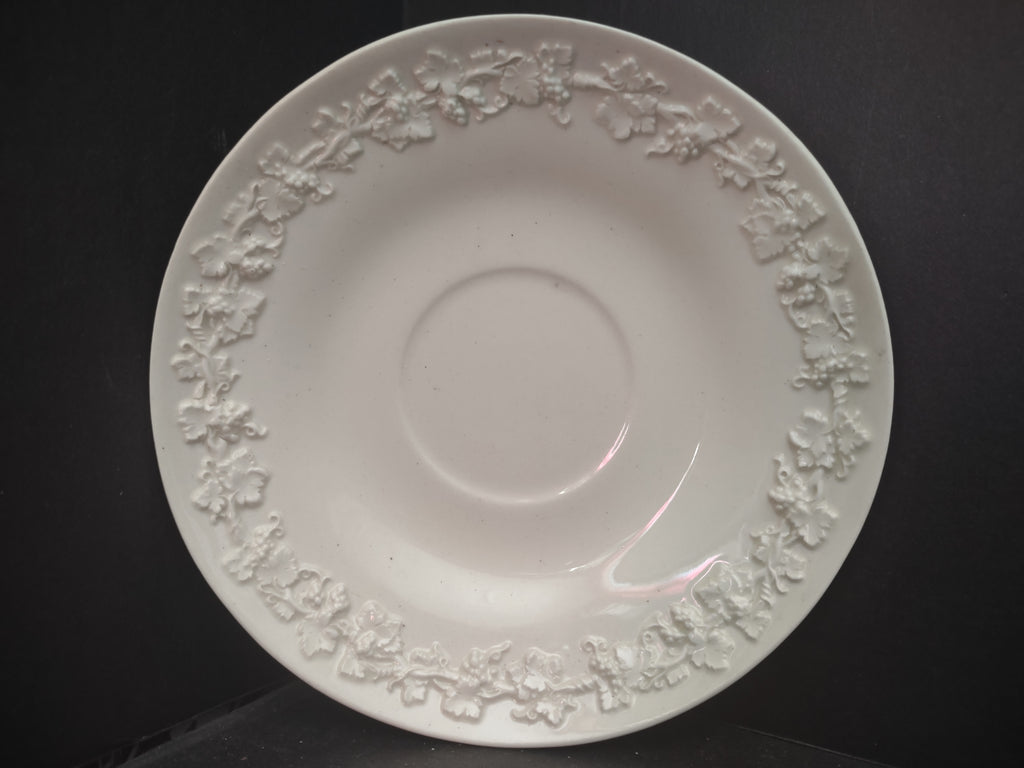 Vintage Wedgwood Embossed Queensware Grape Leaf Saucer White 6" [6154]