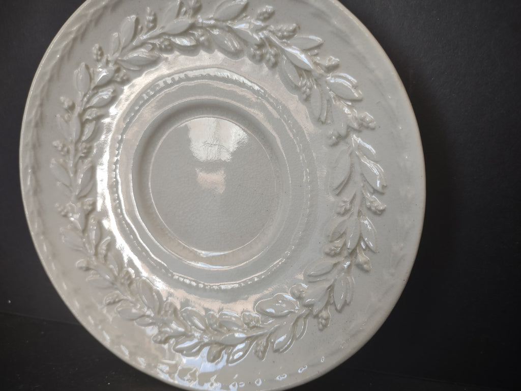 Vintage Wedgwood Embossed Queensware White Saucer 5" England [6186]