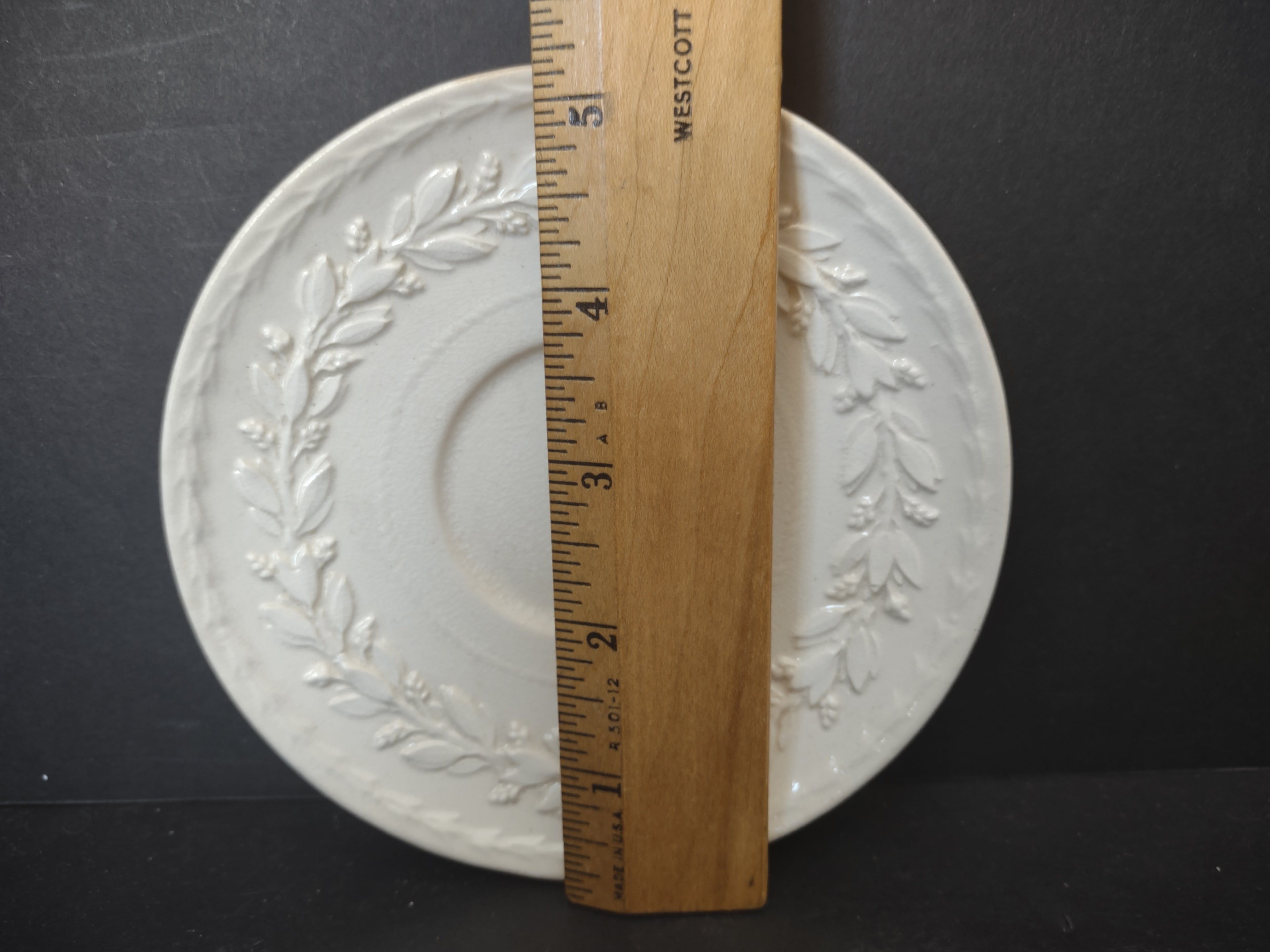 Vintage Wedgwood Embossed Queens Ware Demitasse Saucer Laurel Garland [6176]