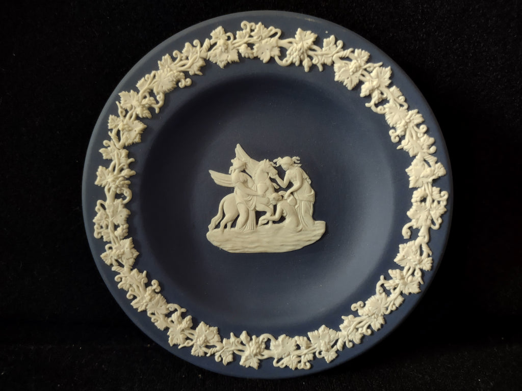 Vintage Wedgwood Dark Blue Jasperware Pegasus Mythological Mini Plate [6190]