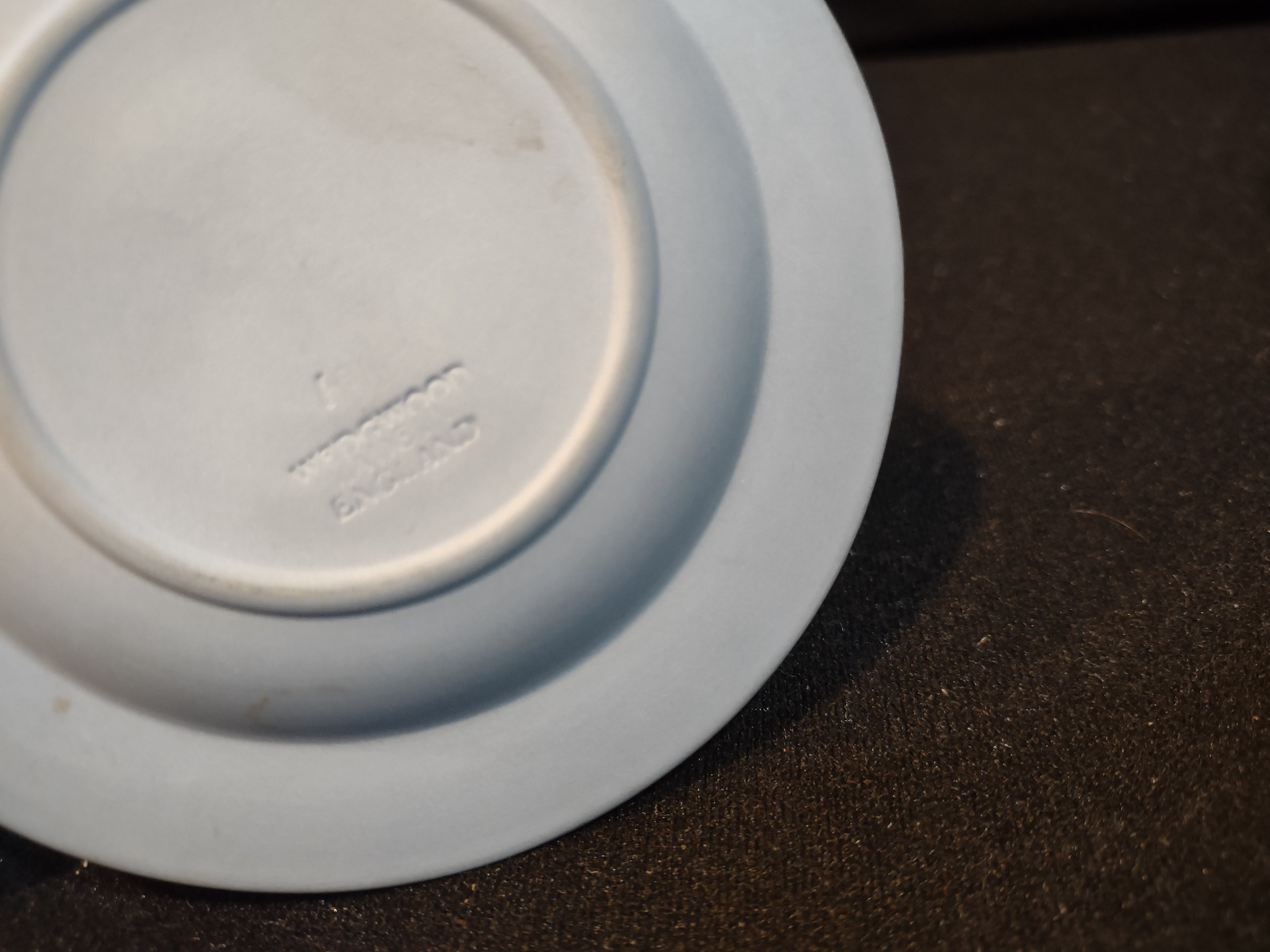 Vintage Wedgwood Jasperware Blue Portrait Medallion Trinket Dish England [6199]