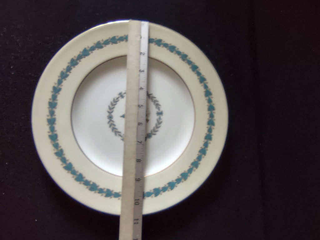 Vintage Wedgwood Appledore 11" Dinner Plate Bone China England [6205]