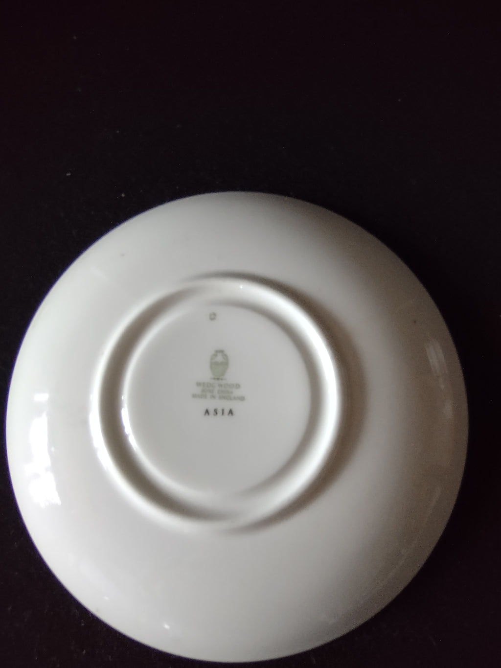 Vintage Wedgwood Asia Saucer Bone China Black Gold England [6211]