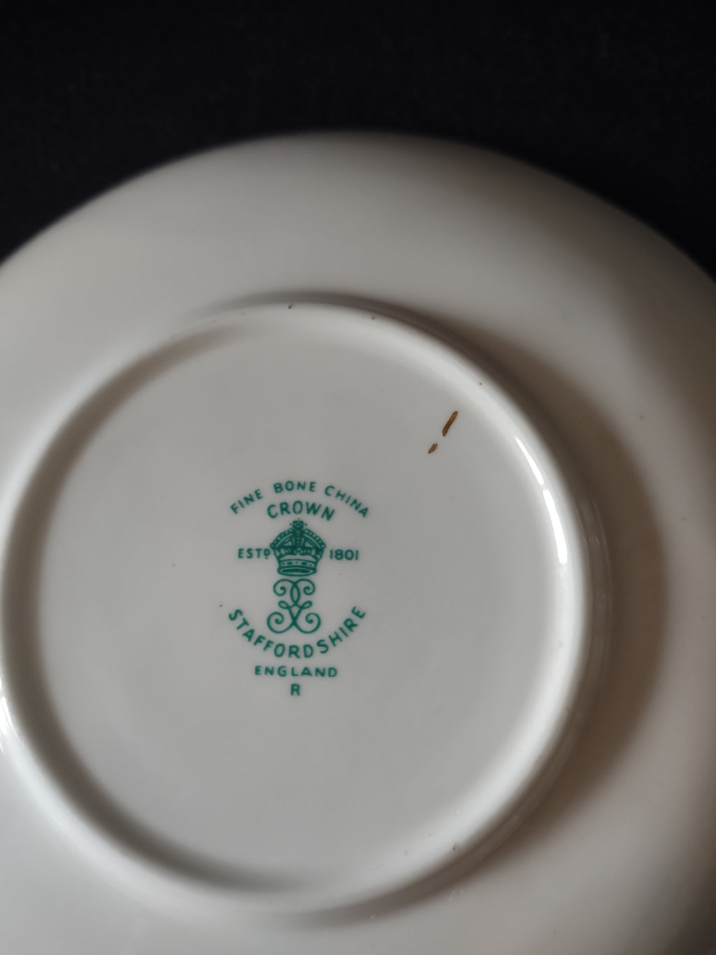Vintage Staffordshire Cup Saucer Bone China Green Gold Daisy England Pair [6221]