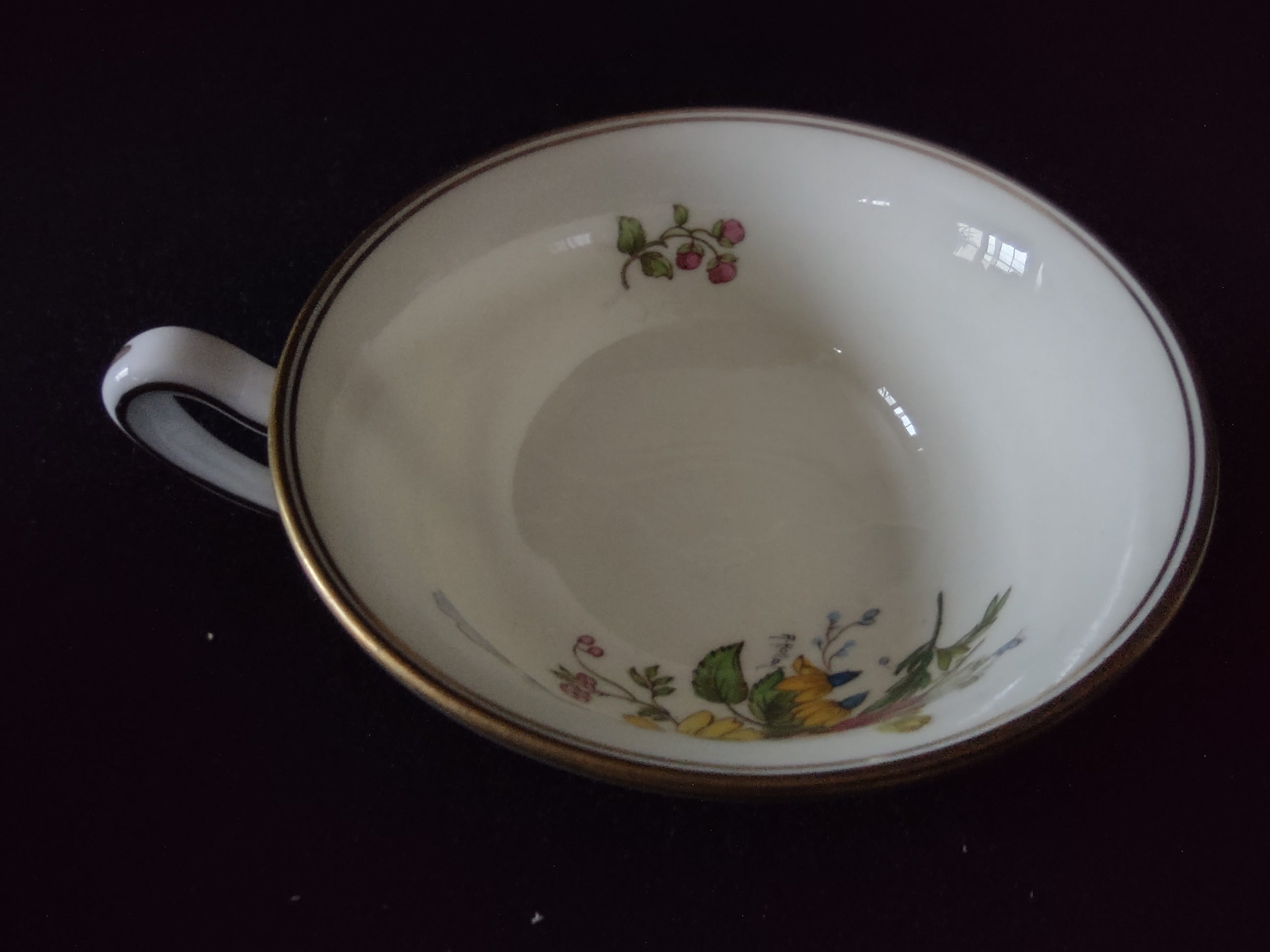 Vintage Wedgwood Cup & Saucer Bone China Mixed Floral England Set Of 7 [6223]