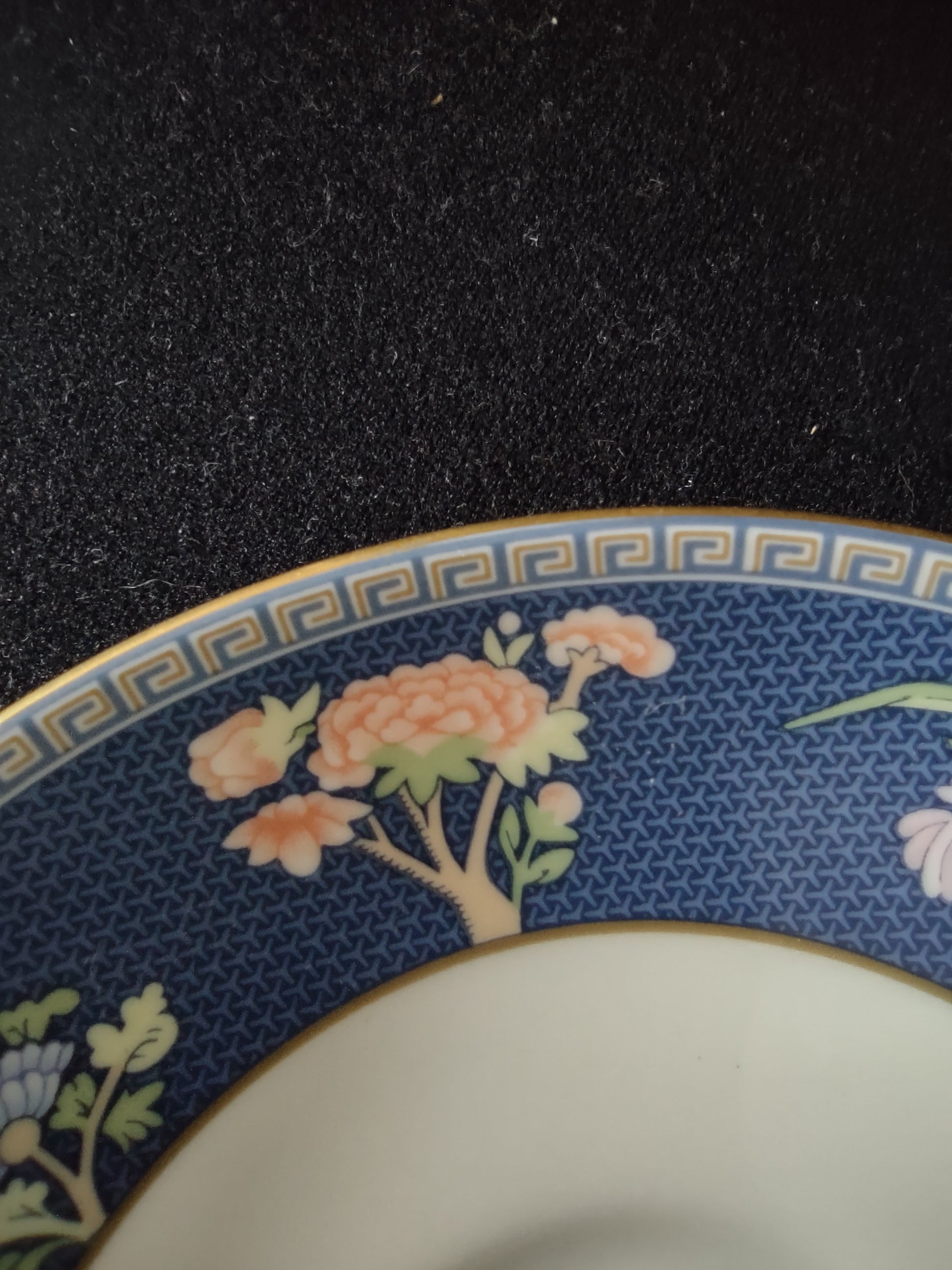 Vintage Wedgwood Blue Siam Floral Saucer Bone China Gold Trim England [6228]
