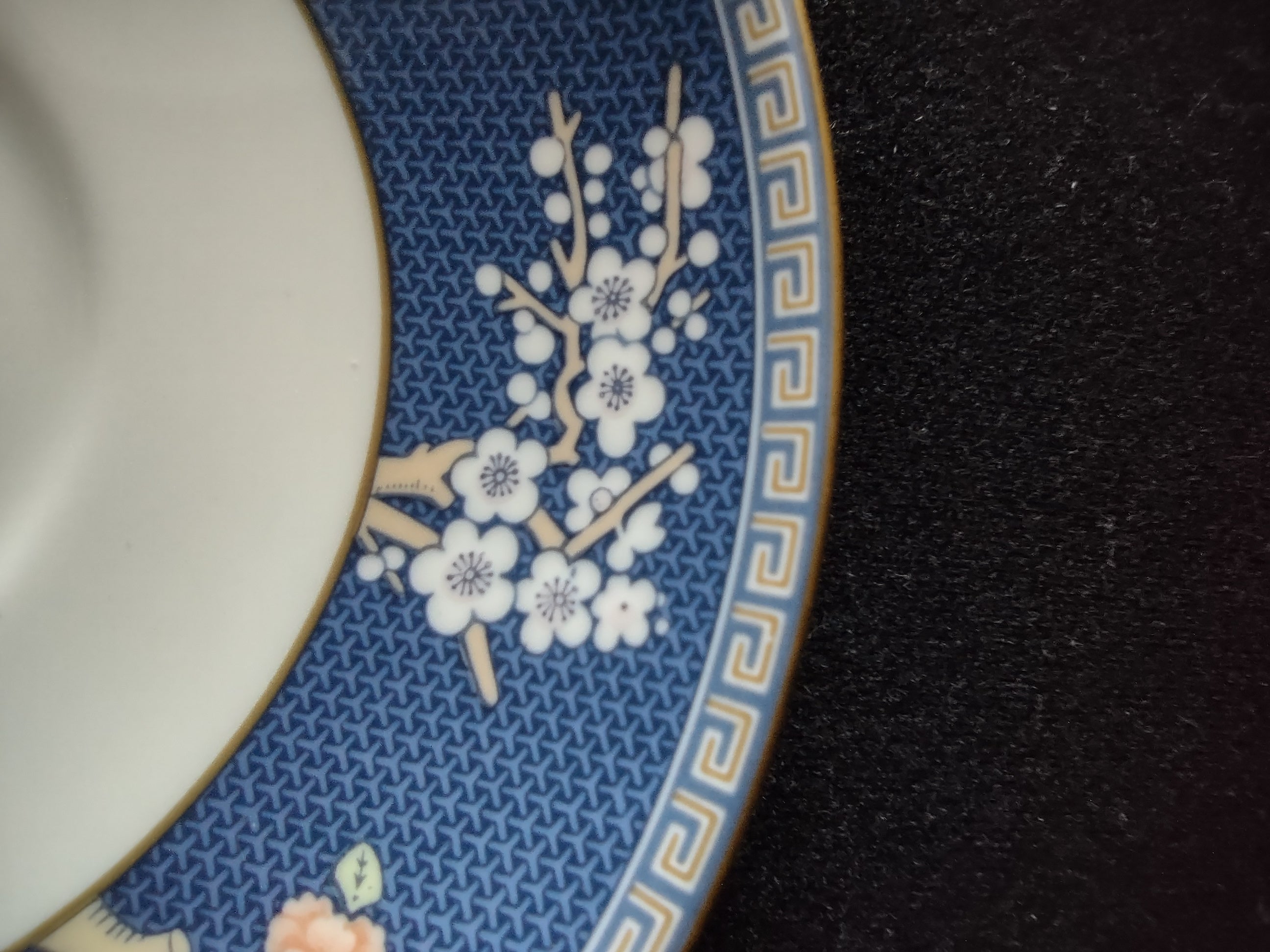 Vintage Wedgwood Blue Siam Floral Saucer Bone China Gold Trim England [6228]