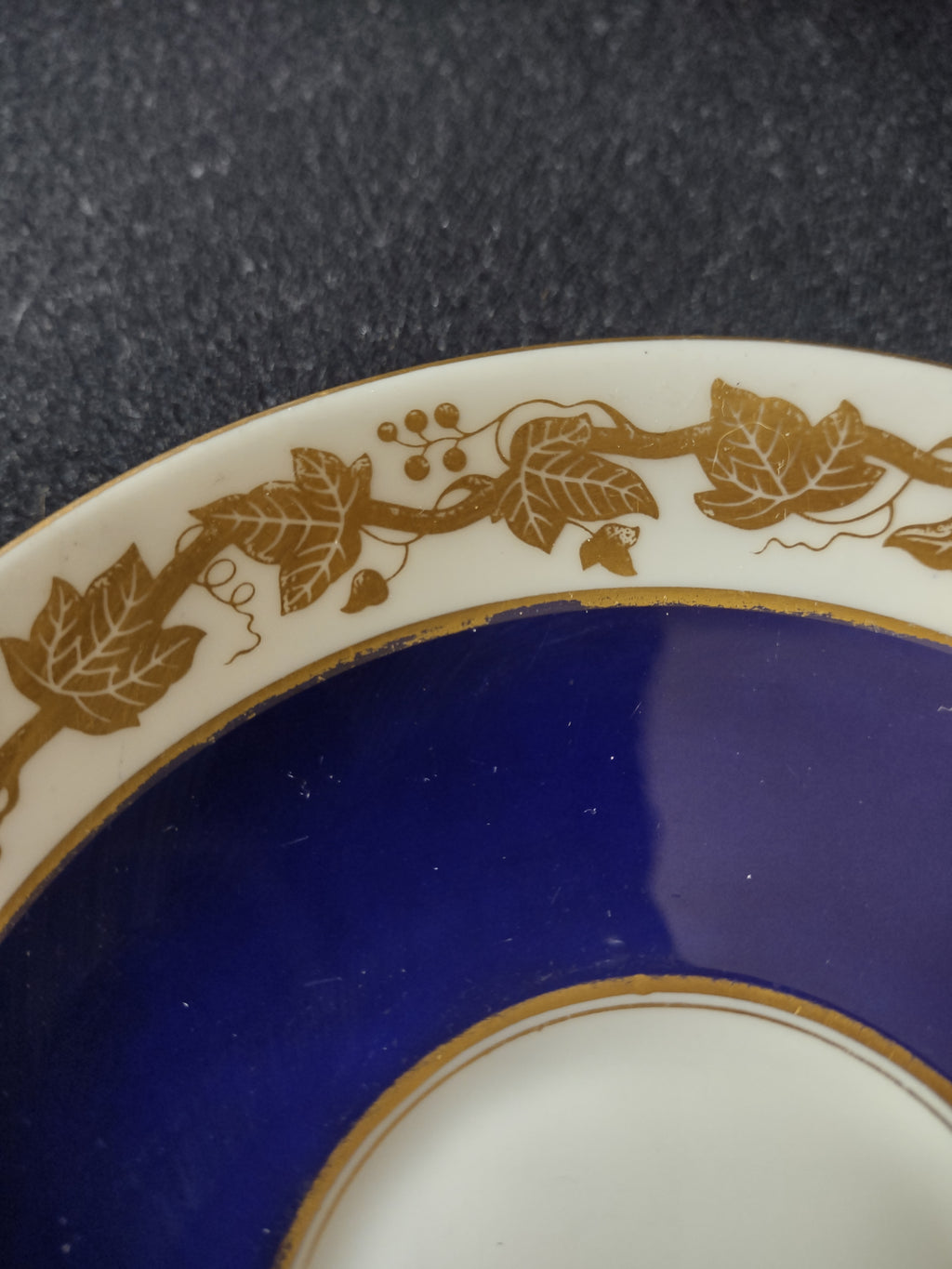 Vintage Wedgwood Saucer Bone China Cobalt Blue Gold Ivy Agincourt England [6232]