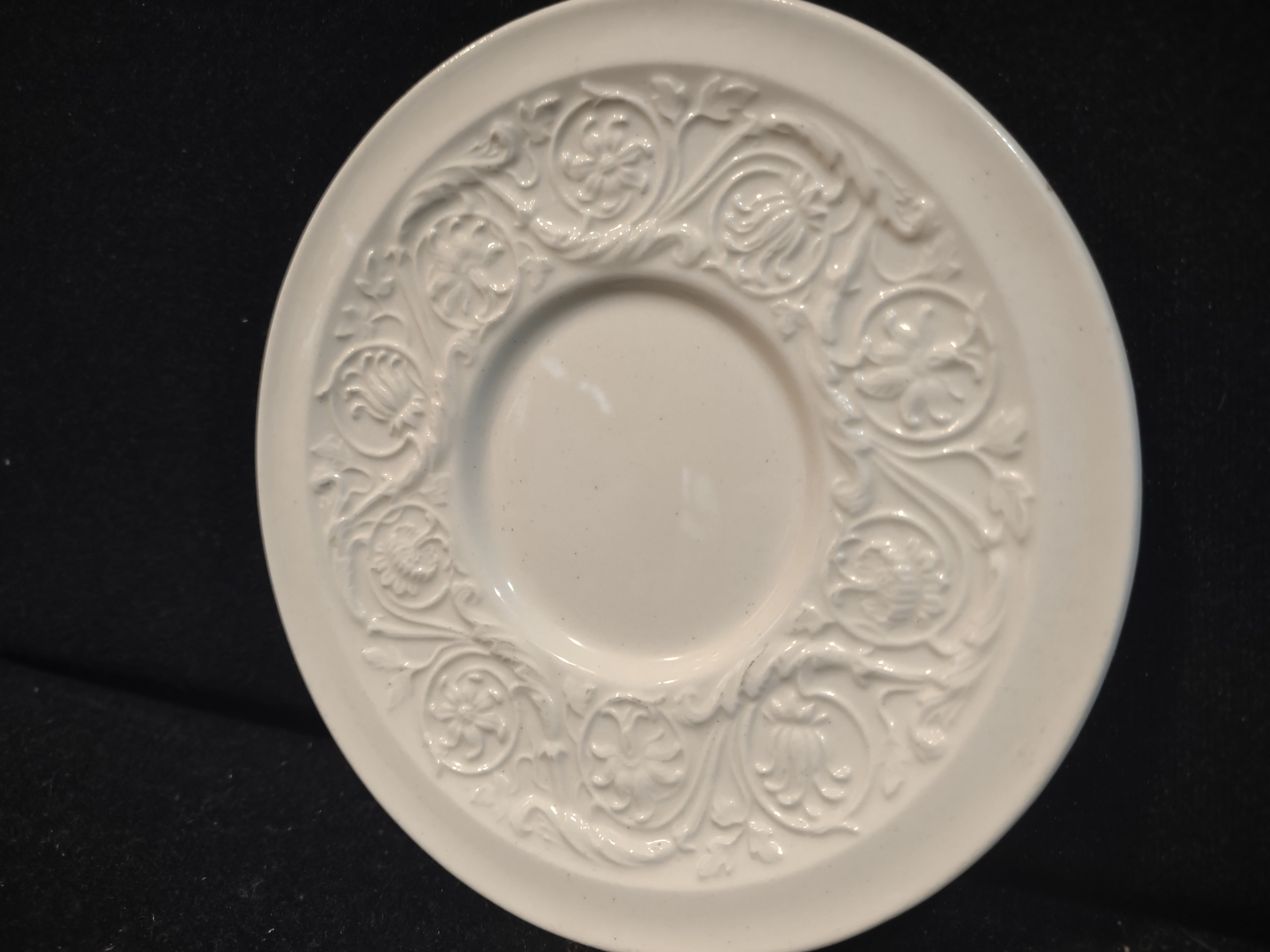 Vintage Wedgwood Patrician Embossed White Demitasse Espresso Saucer England [6243]