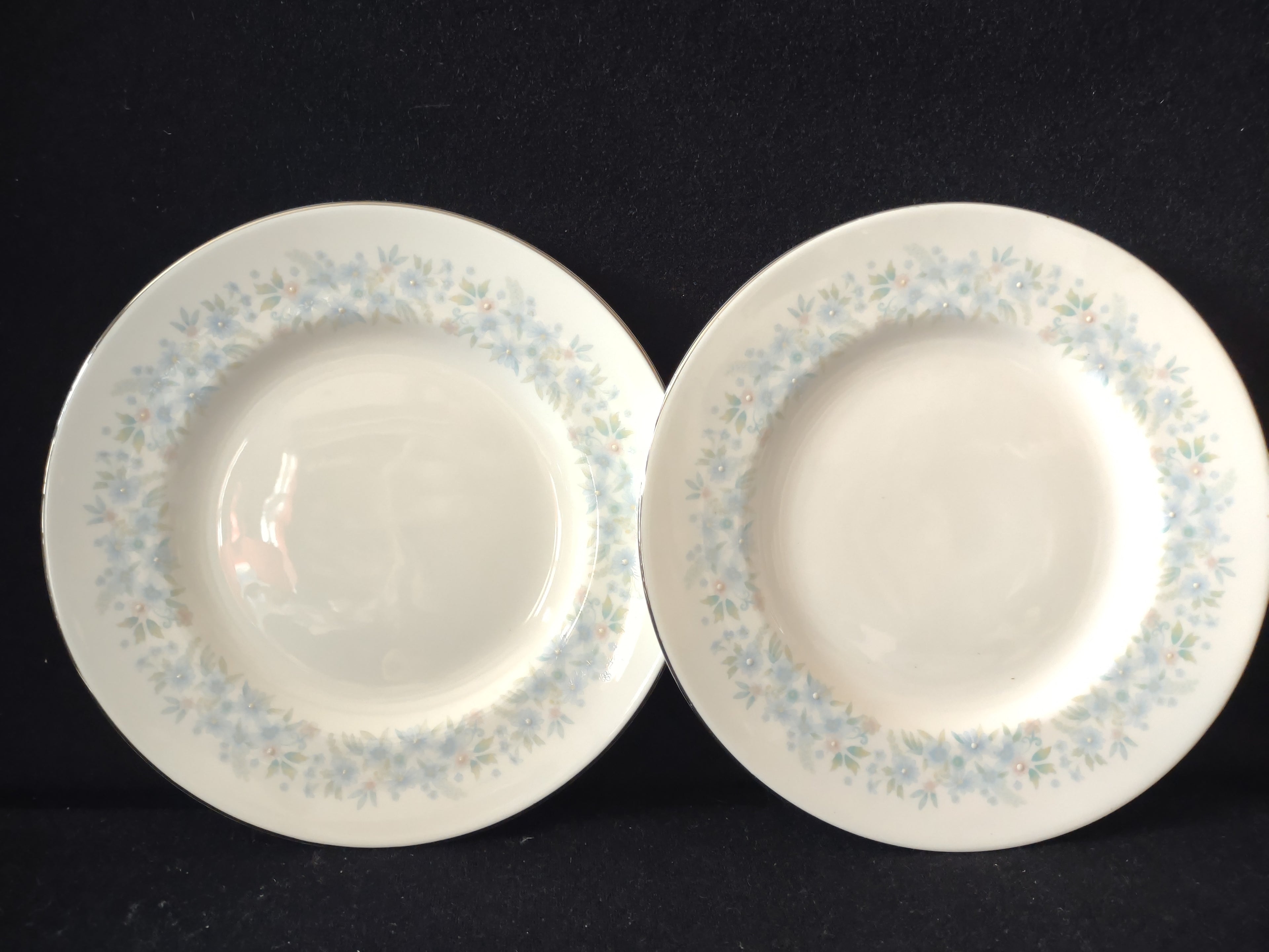 Vintage Wedgwood Bone China Wyndham Salad Plates Set of 5 England [6247]