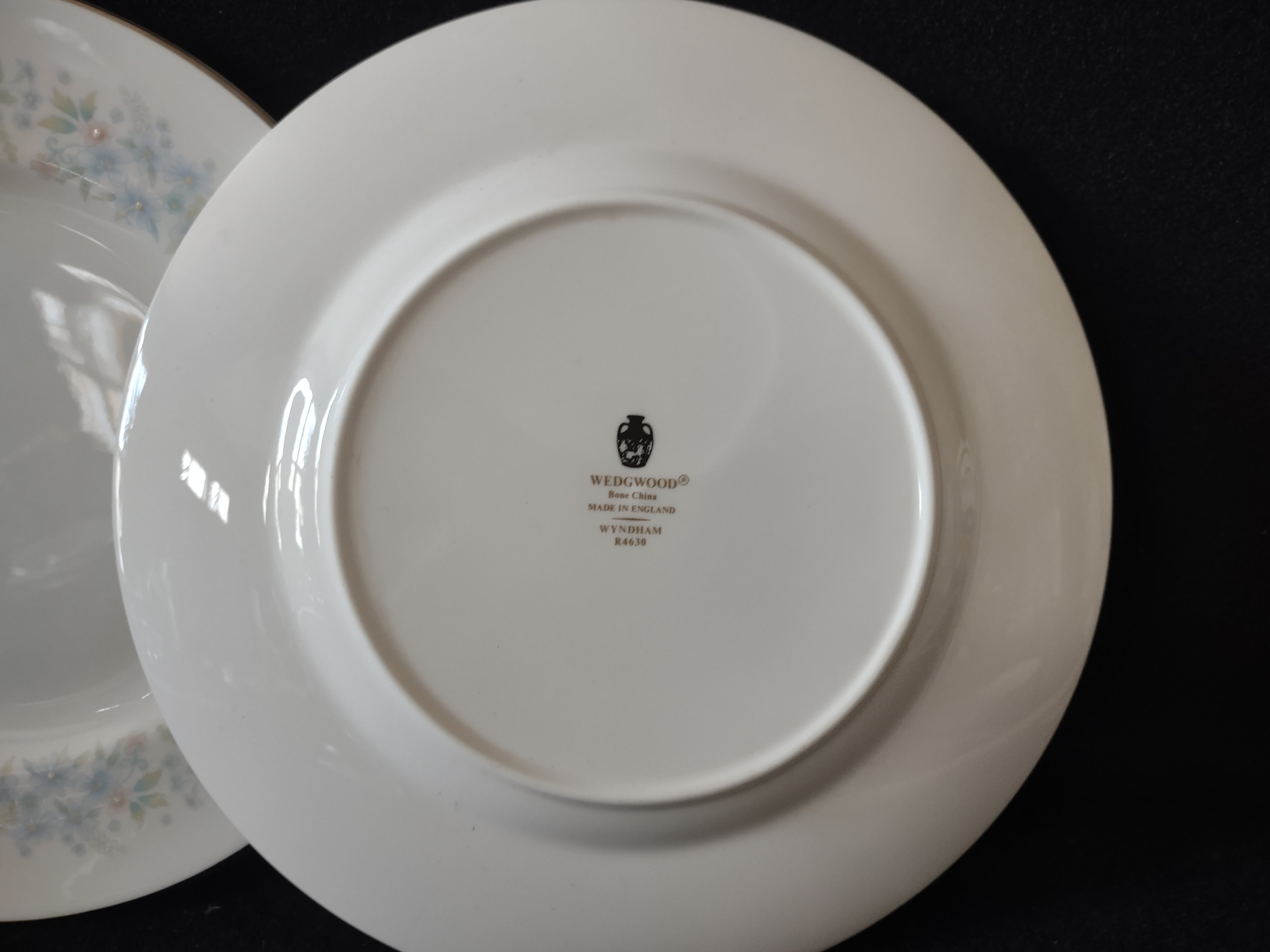 Vintage Wedgwood Bone China Wyndham Salad Plates Set of 5 England [6247]