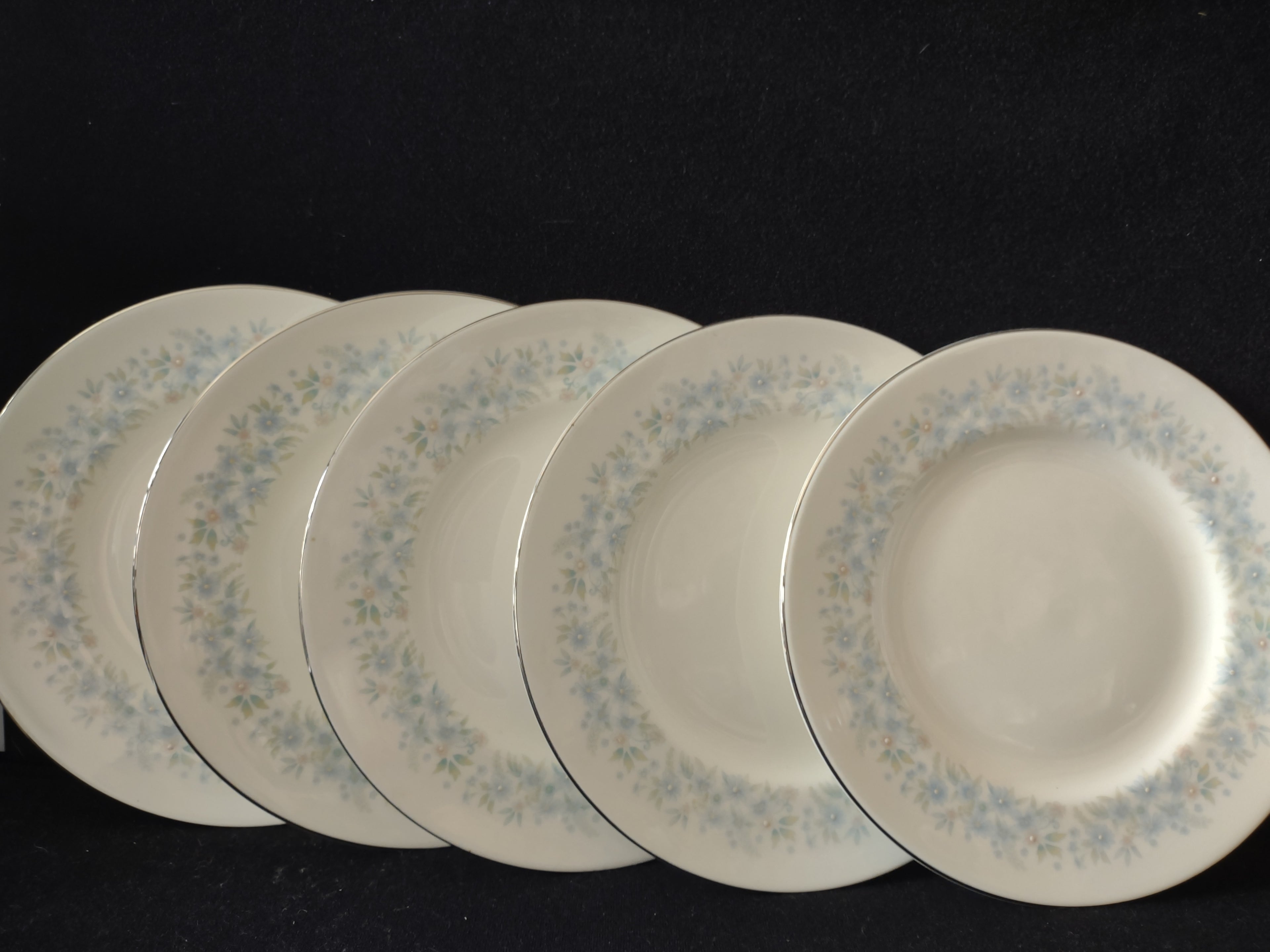 Vintage Wedgwood Bone China Wyndham Salad Plates Set of 5 England [6247]