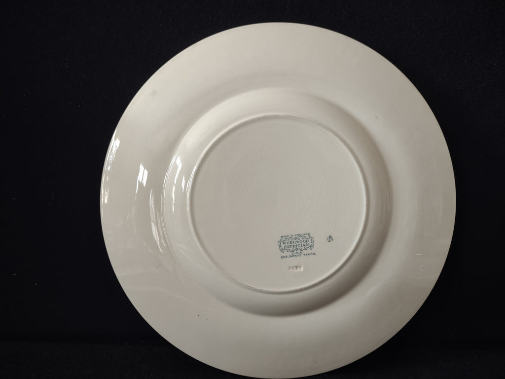 Vintage Wedgwood Patrician Cream Embossed 10" Dinner Plate Crazing [6250]