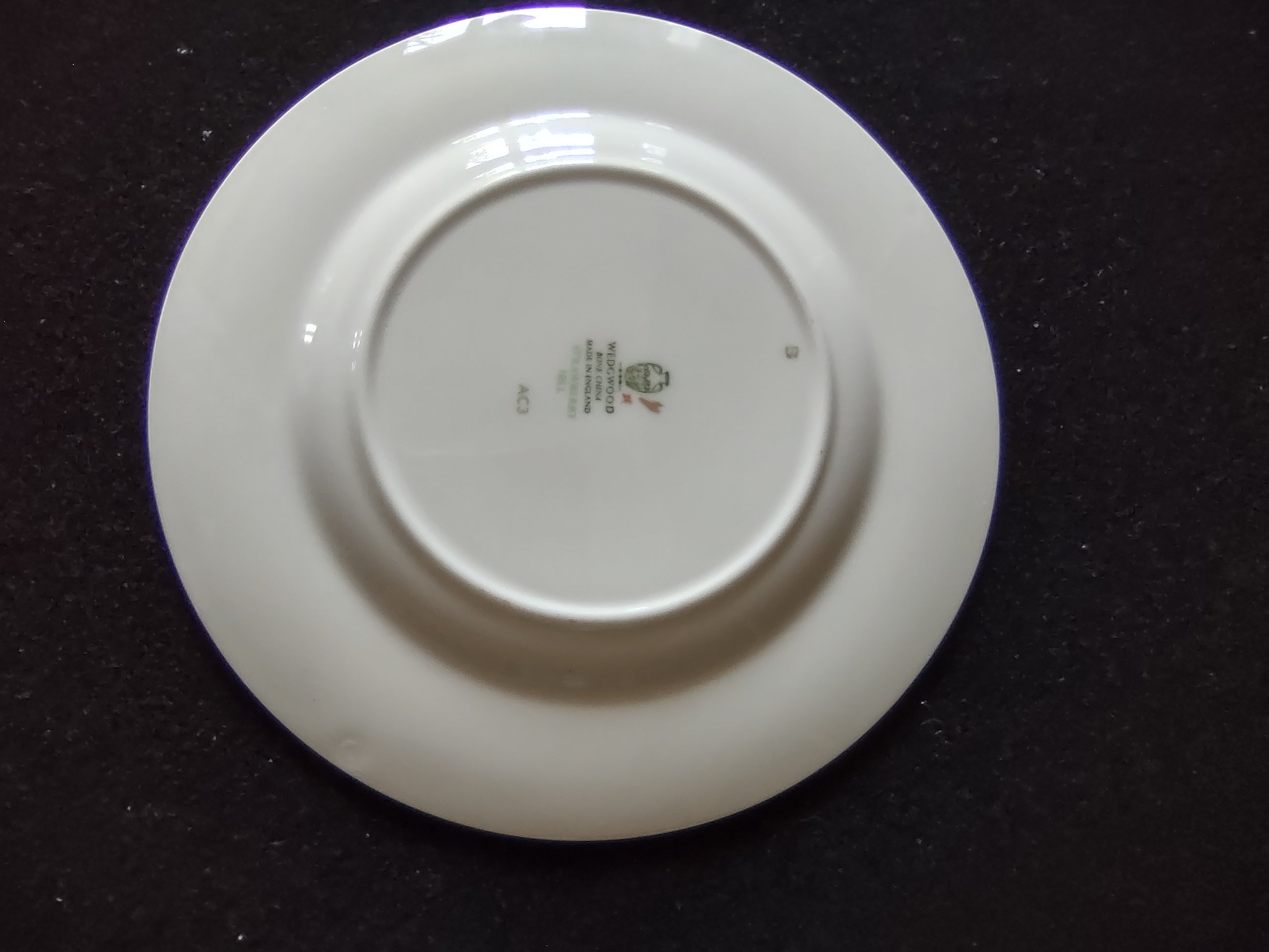 Vintage Wedgwood Wild Strawberry Bread Butter Plate Bone China England [6258]