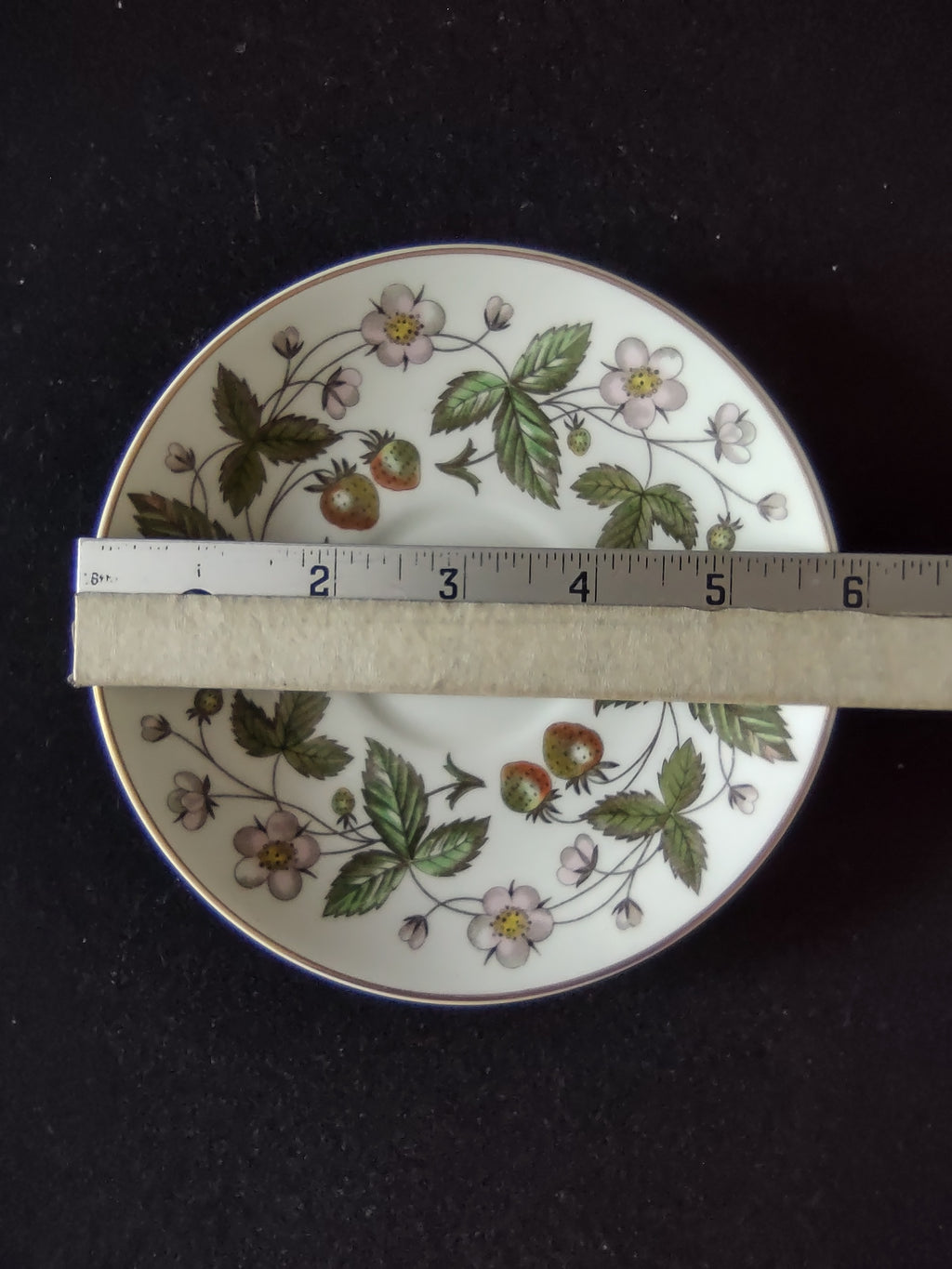 Vintage Wedgwood Strawberry Hill Saucer Bone China England [6259]