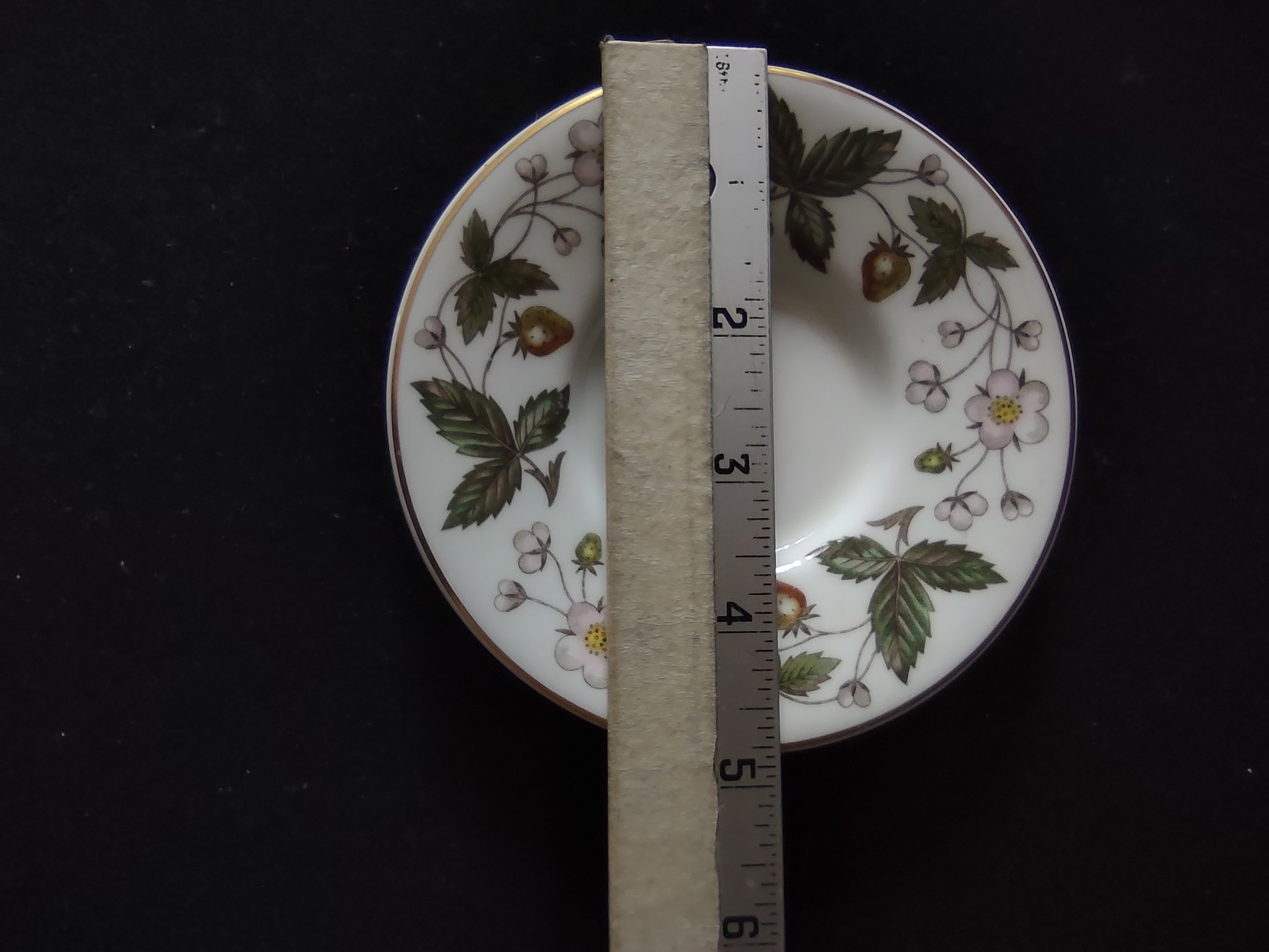 Vintage Wedgwood Strawberry Hill Demitasse Saucer Bone China England [6260]