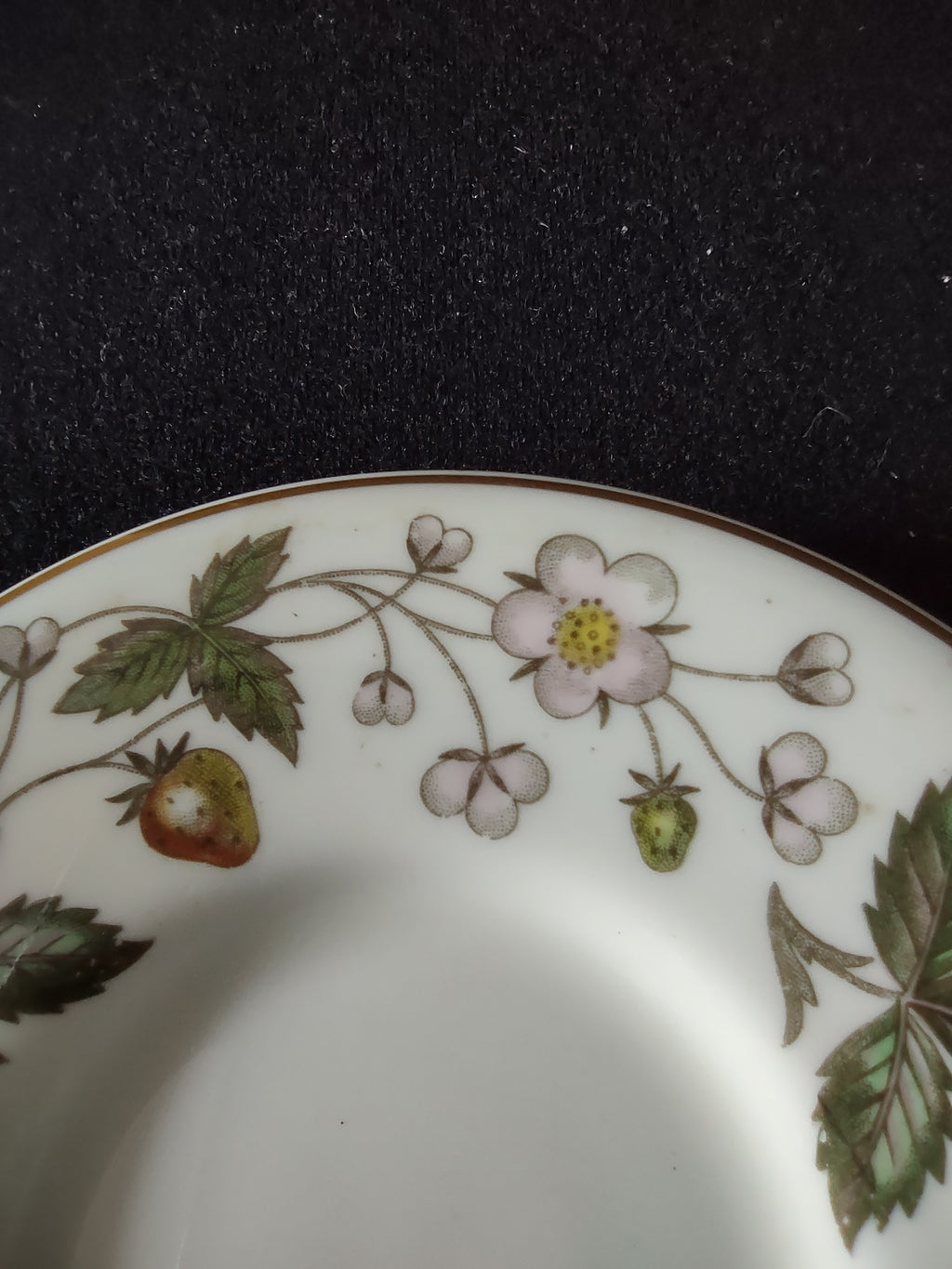 Vintage Wedgwood Strawberry Hill Demitasse Saucer Bone China England [6260]