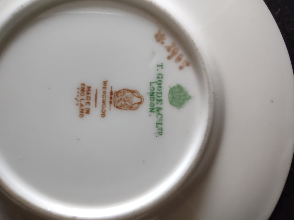Vintage Wedgwood Demitasse Saucer Crimson Gold Bone China England [6261]