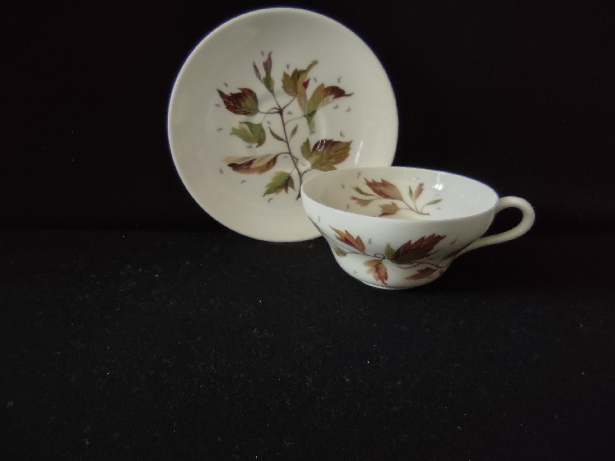 Vintage Wedgwood Wakefield Cup and Saucer Set Bone China England [6266]