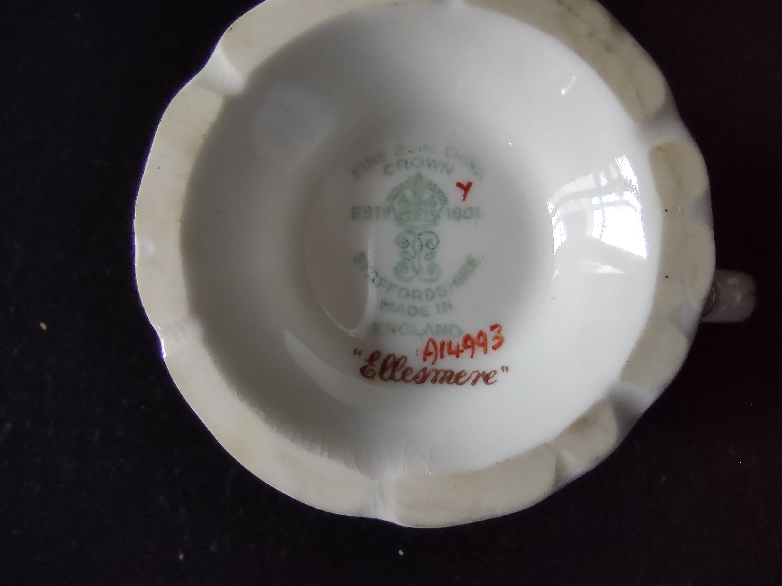 Vintage Royal Staffordshire Ellesmere Creamer Bone China England [6271]