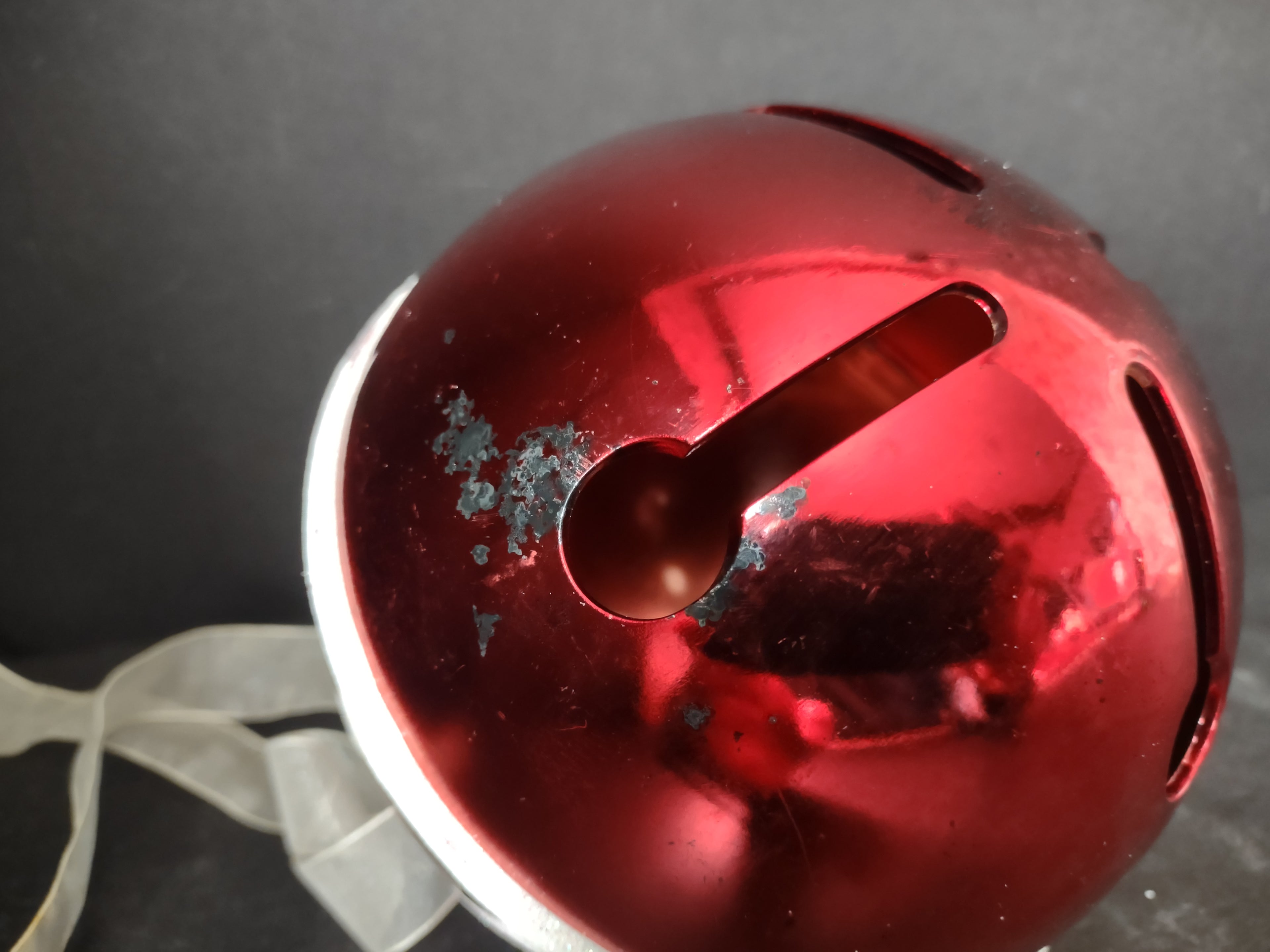 Vintage Large Red Metal Jingle Bell White Ribbon Bow Christmas 5" Ornament [4829]