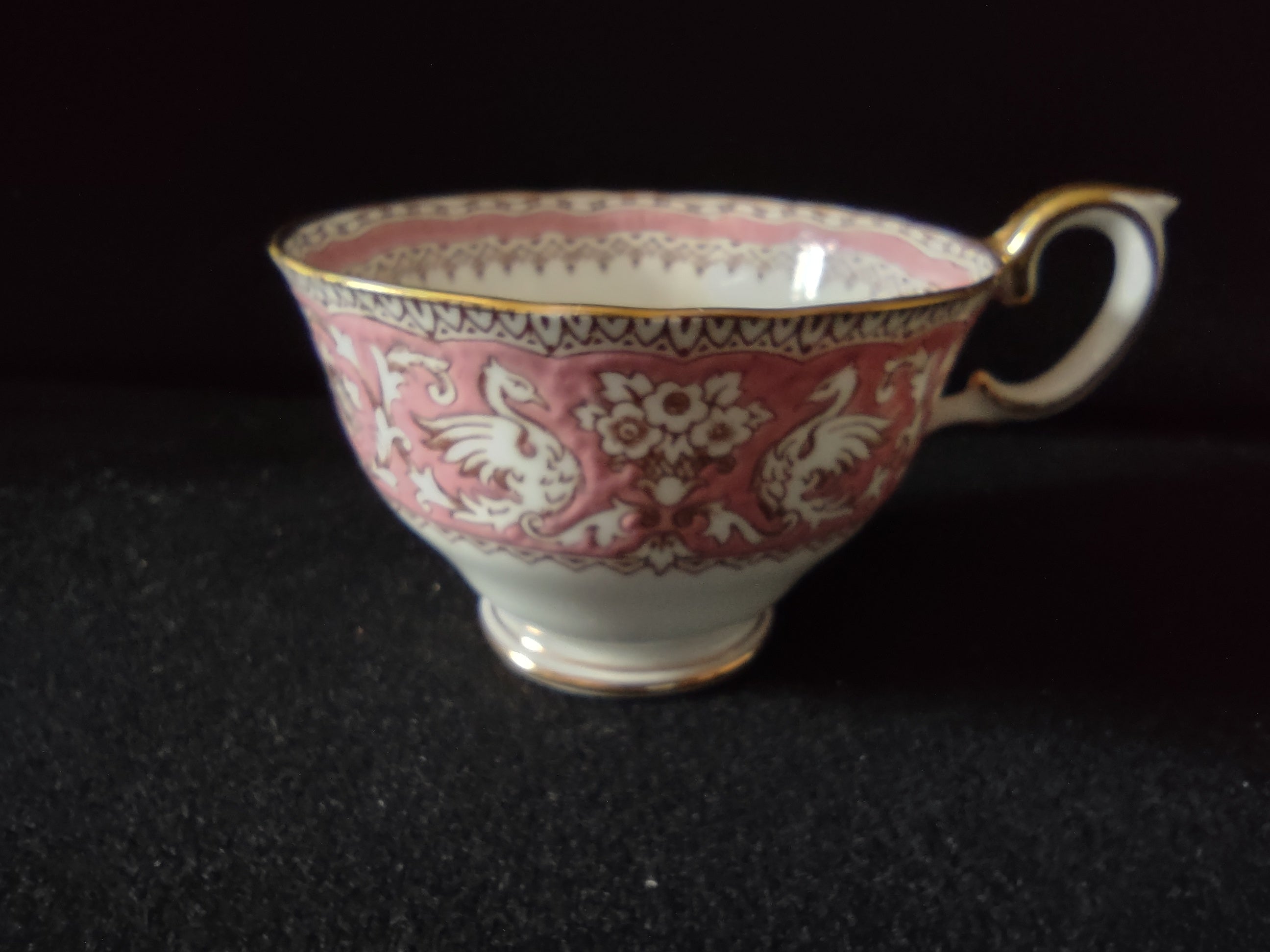 Vintage Crown Staffordshire Ellesmere Cup Saucer Bone China England Pair [6272]