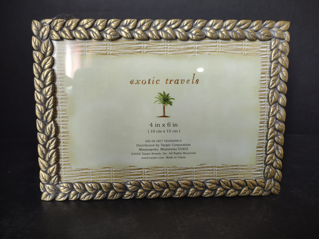 Vintage Exotic Travels 4x6 Photo Frame Antique Gold Color Braided Leaf [6293]
