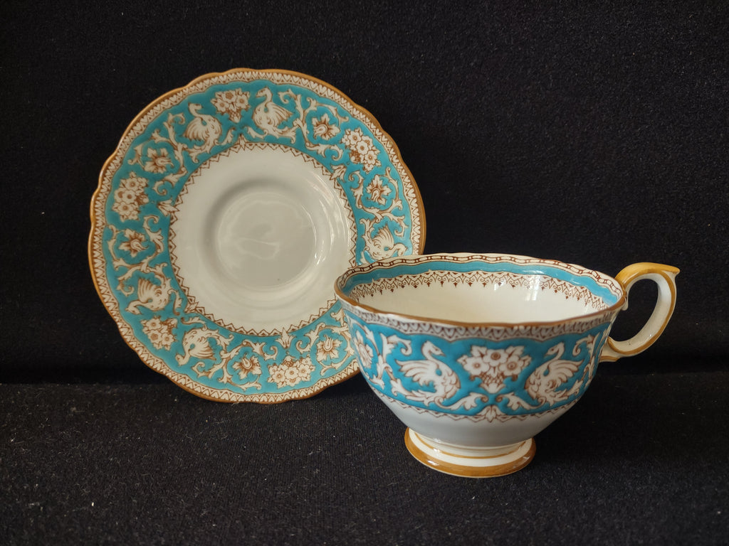 Vintage Crown Staffordshire Ellesmere Tea Cup Saucer Bone China England [6278]