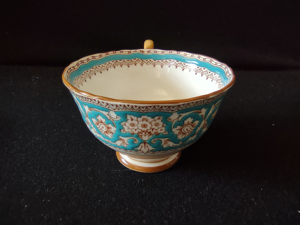 Vintage Crown Staffordshire Ellesmere Tea Cup Saucer Bone China England [6278]